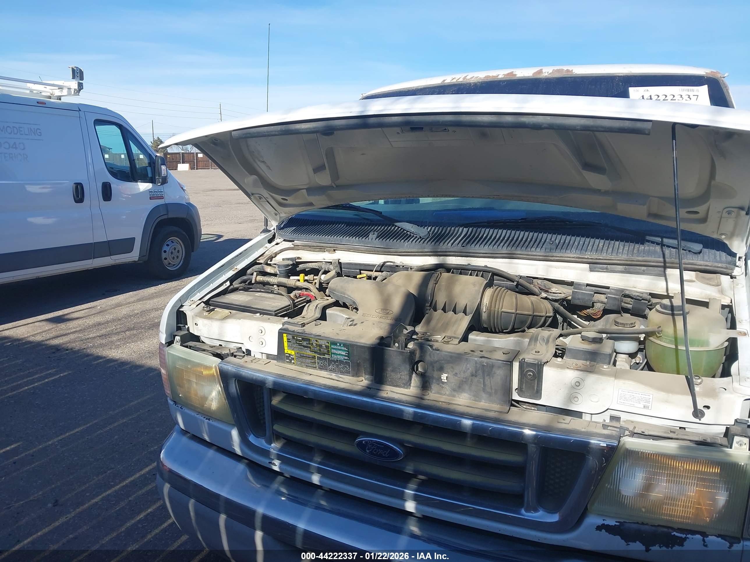 FORD E-350 image 10