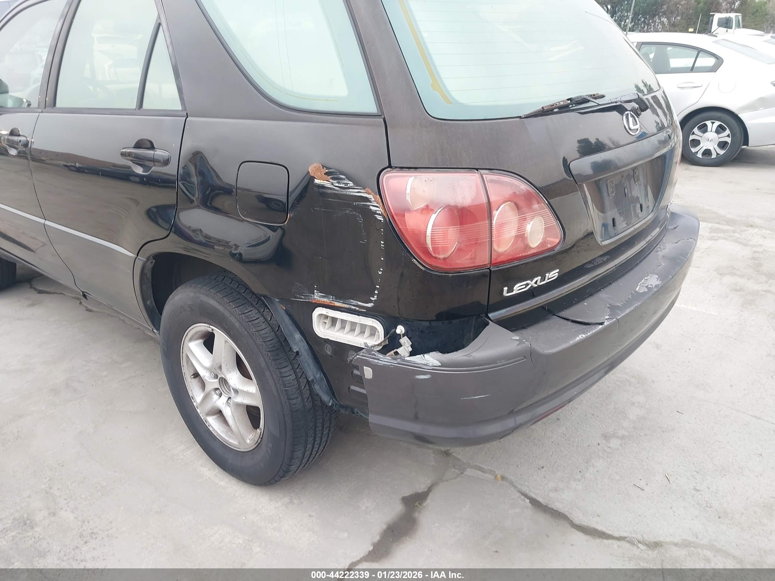 LEXUS RX image 6
