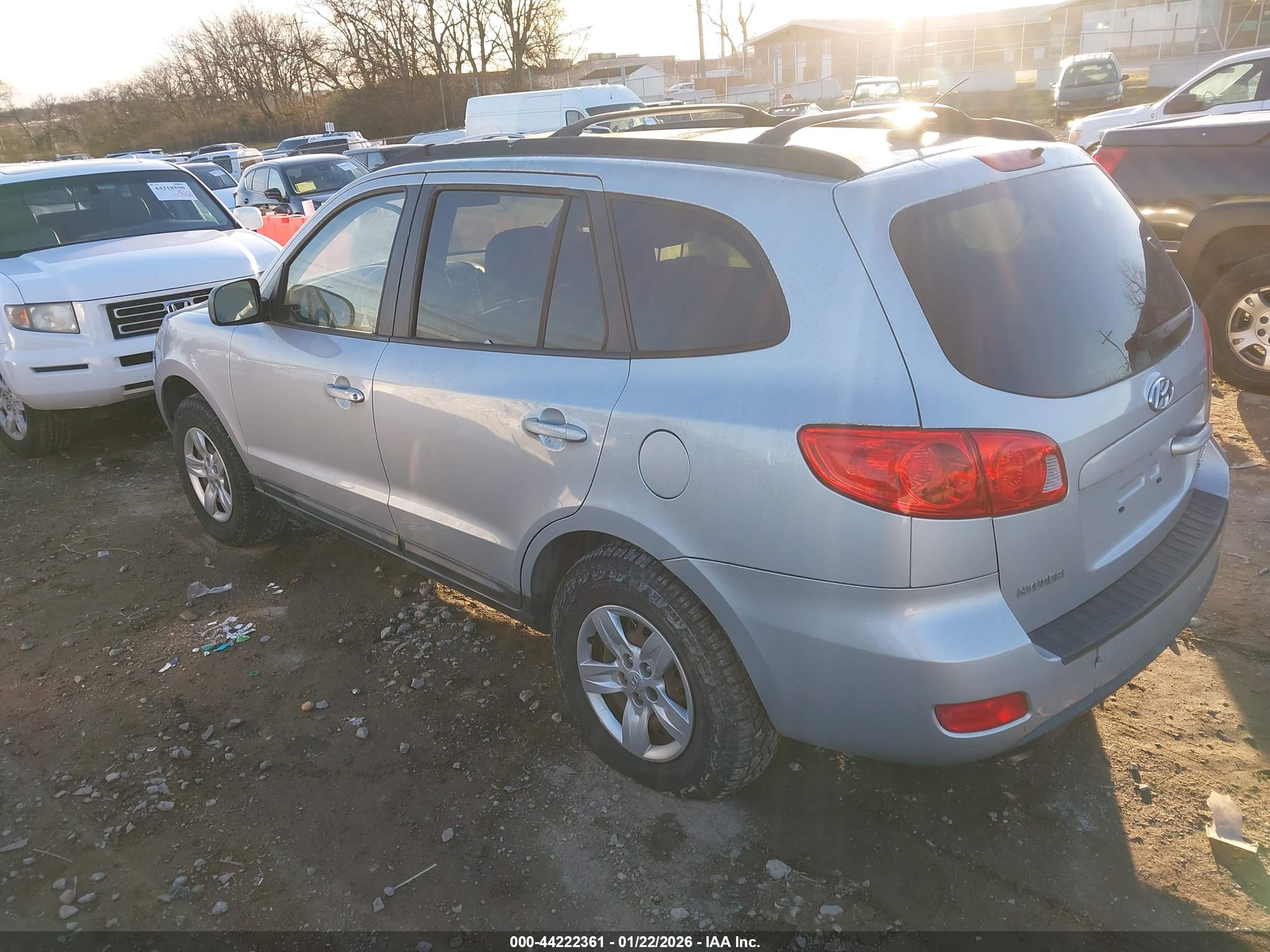 HYUNDAI SANTA image 3
