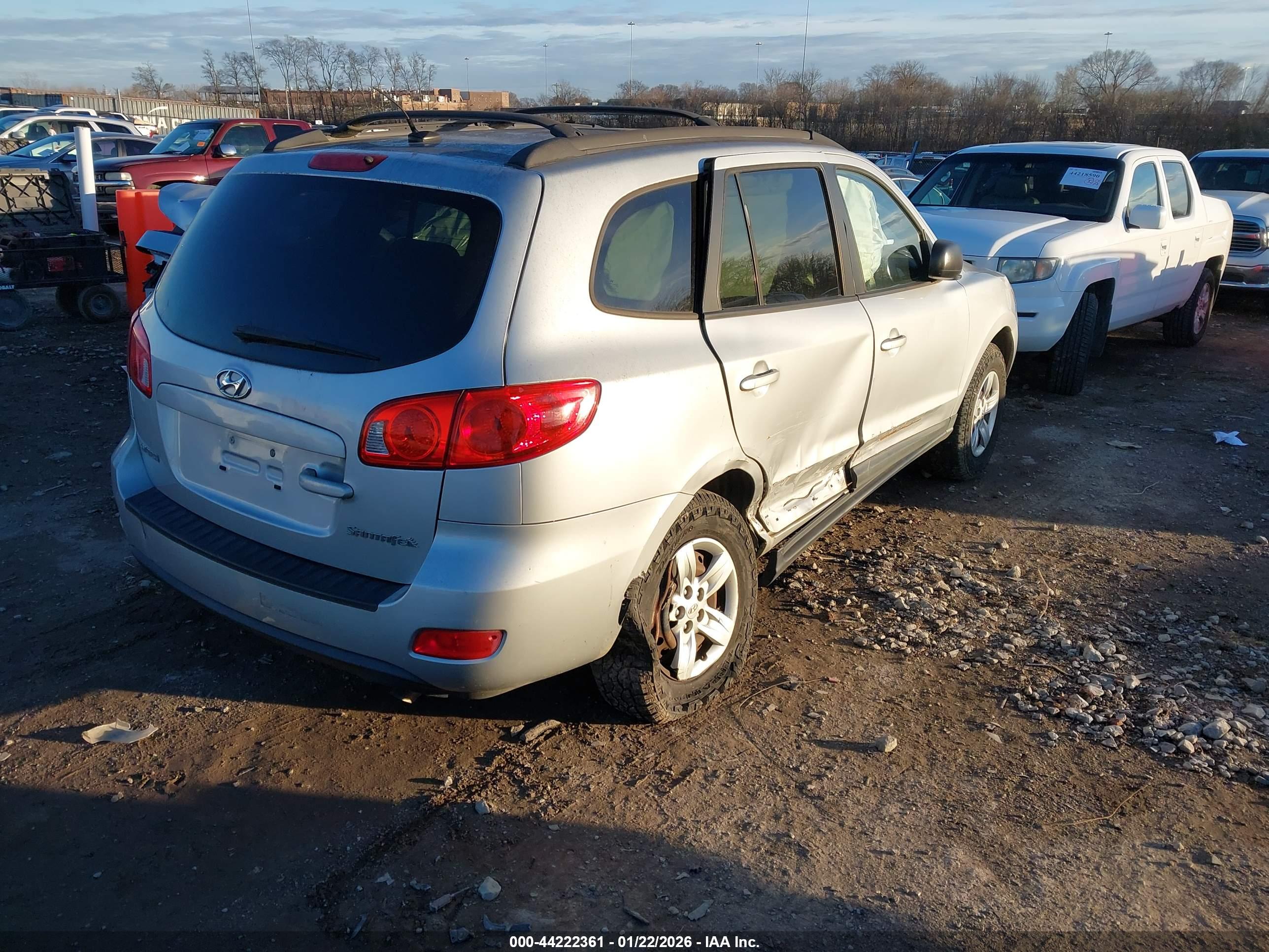 HYUNDAI SANTA image 4