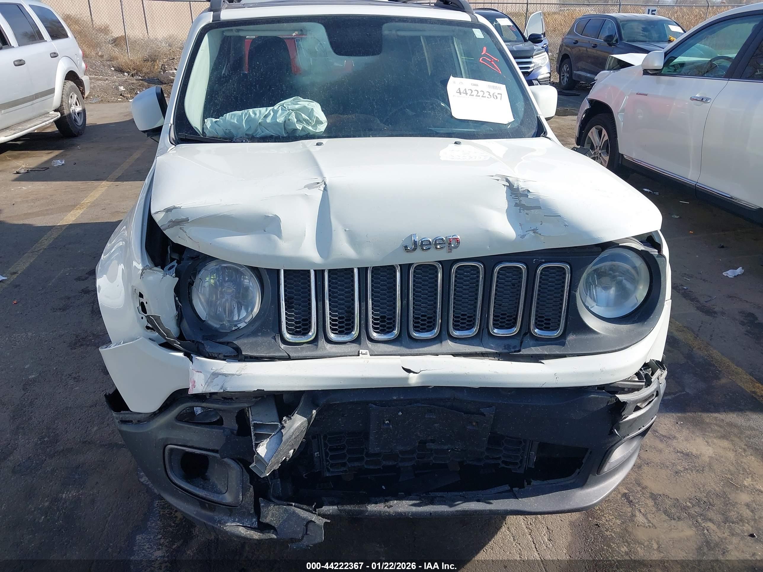 JEEP RENEGADE image 6