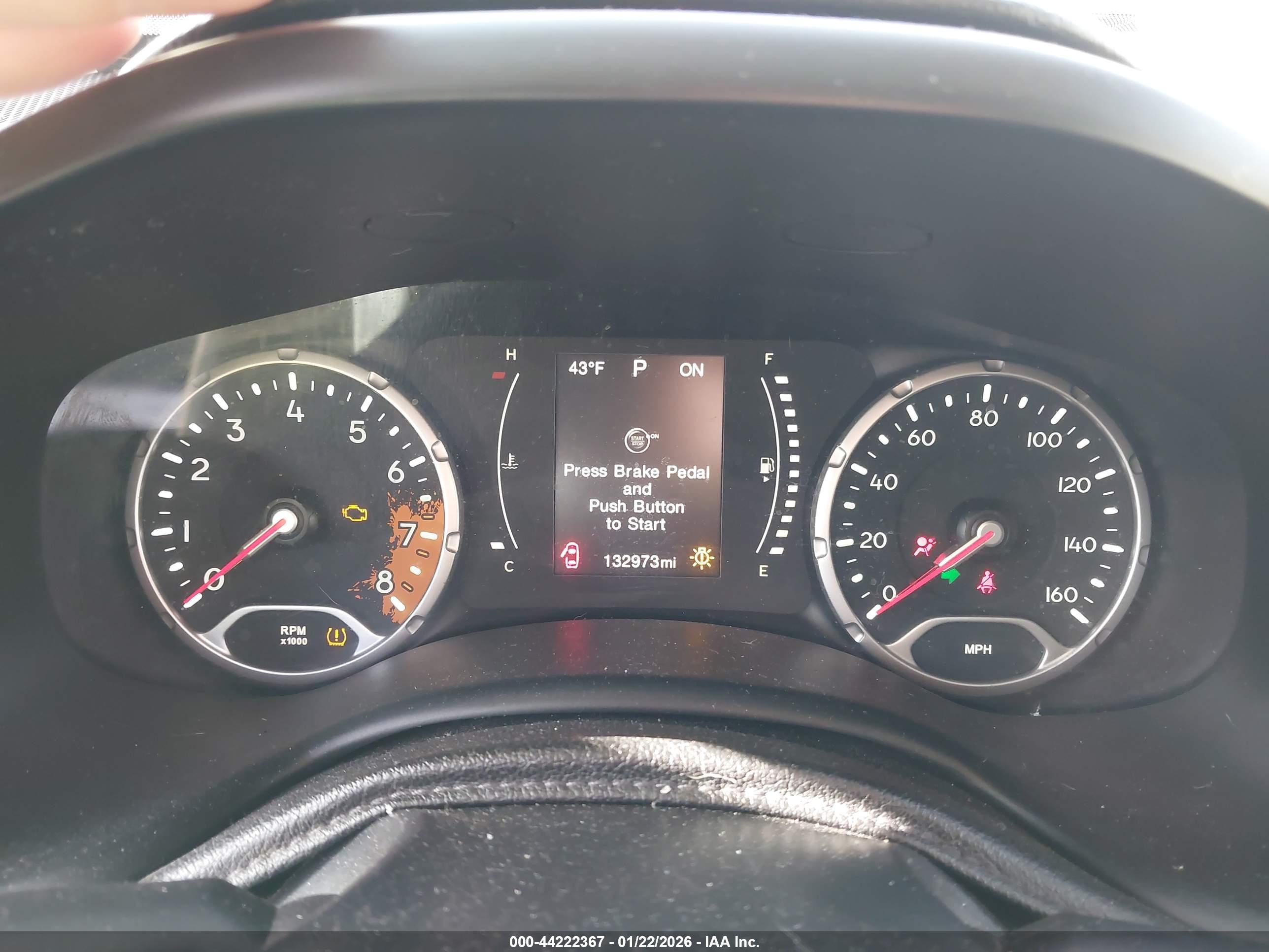 JEEP RENEGADE image 7