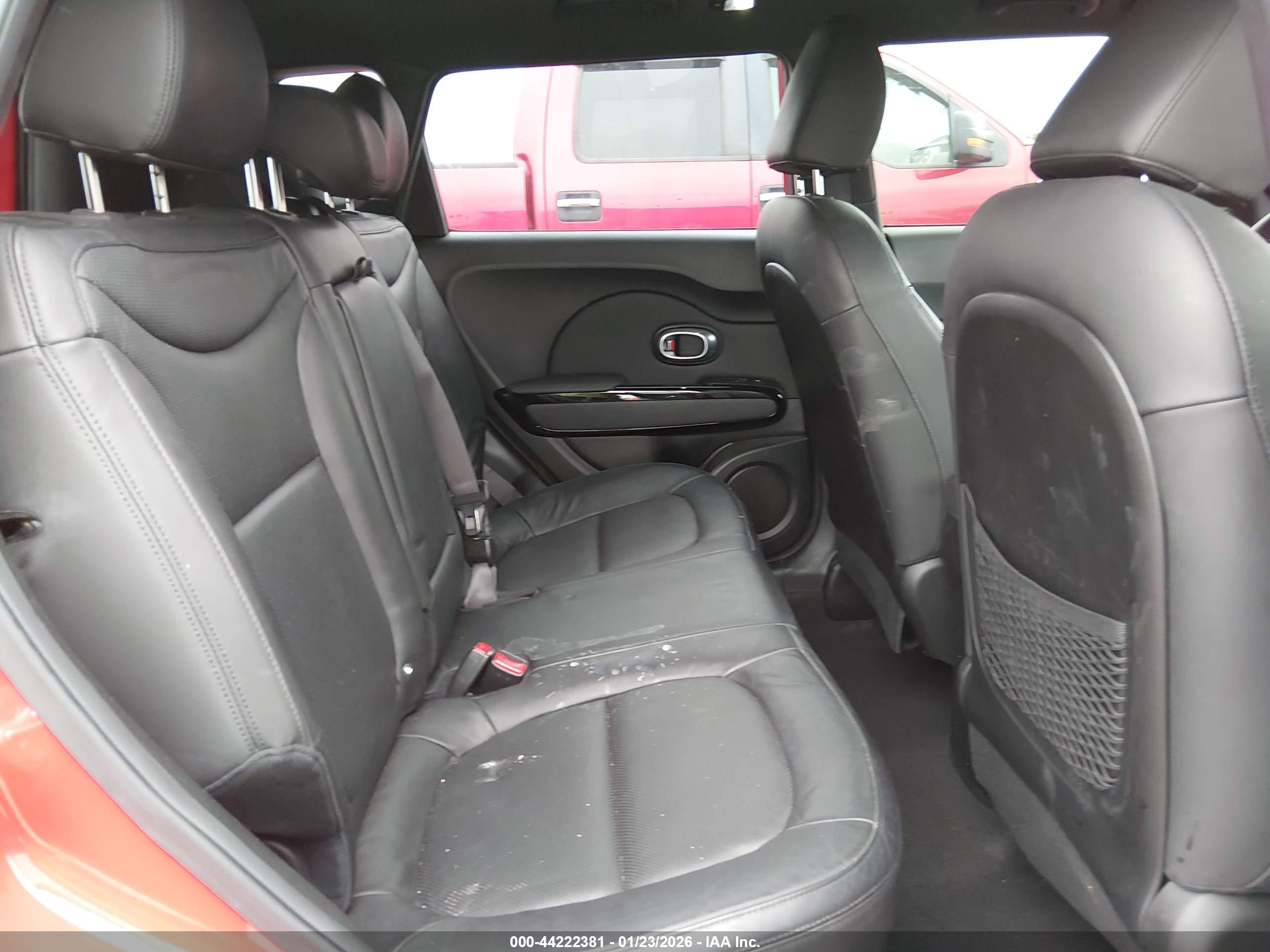 KIA SOUL image 8