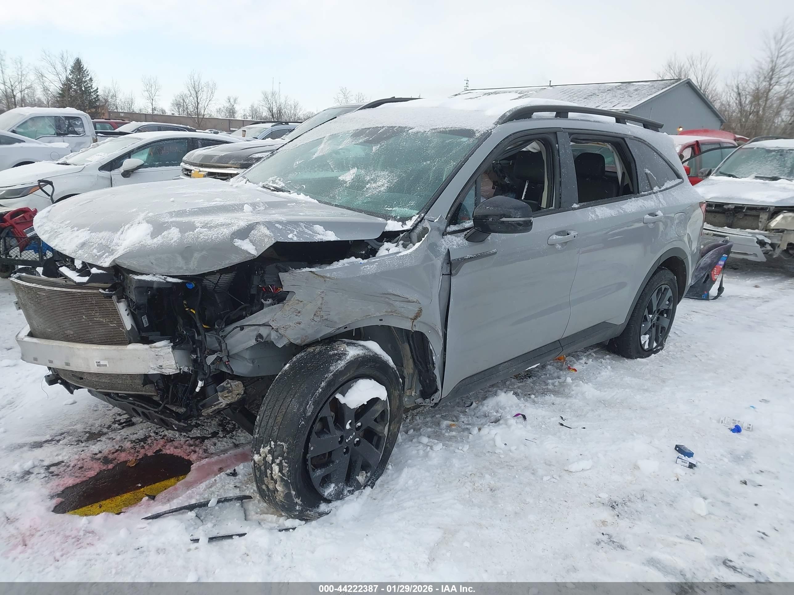 KIA SORENTO image 2