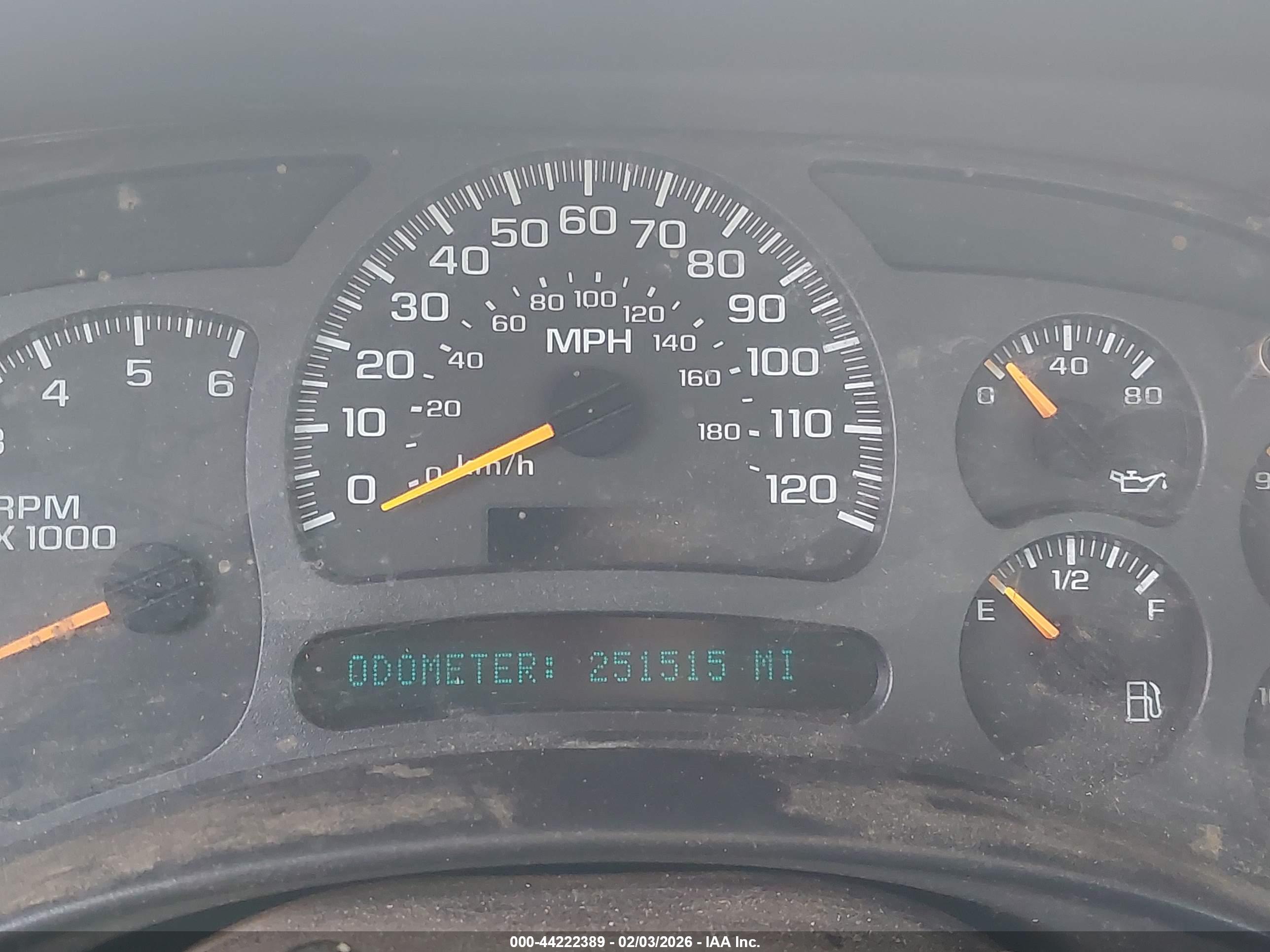 CHEVROLET SILVERADO image 7
