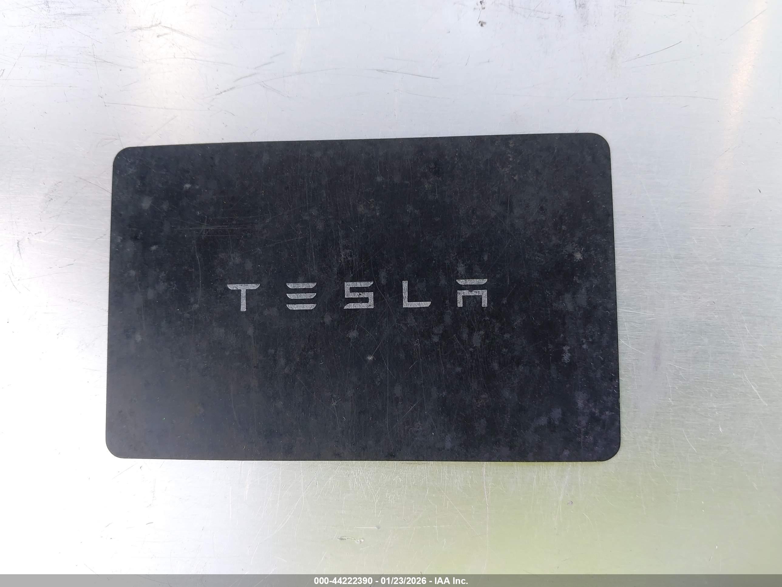 TESLA MODEL image 11