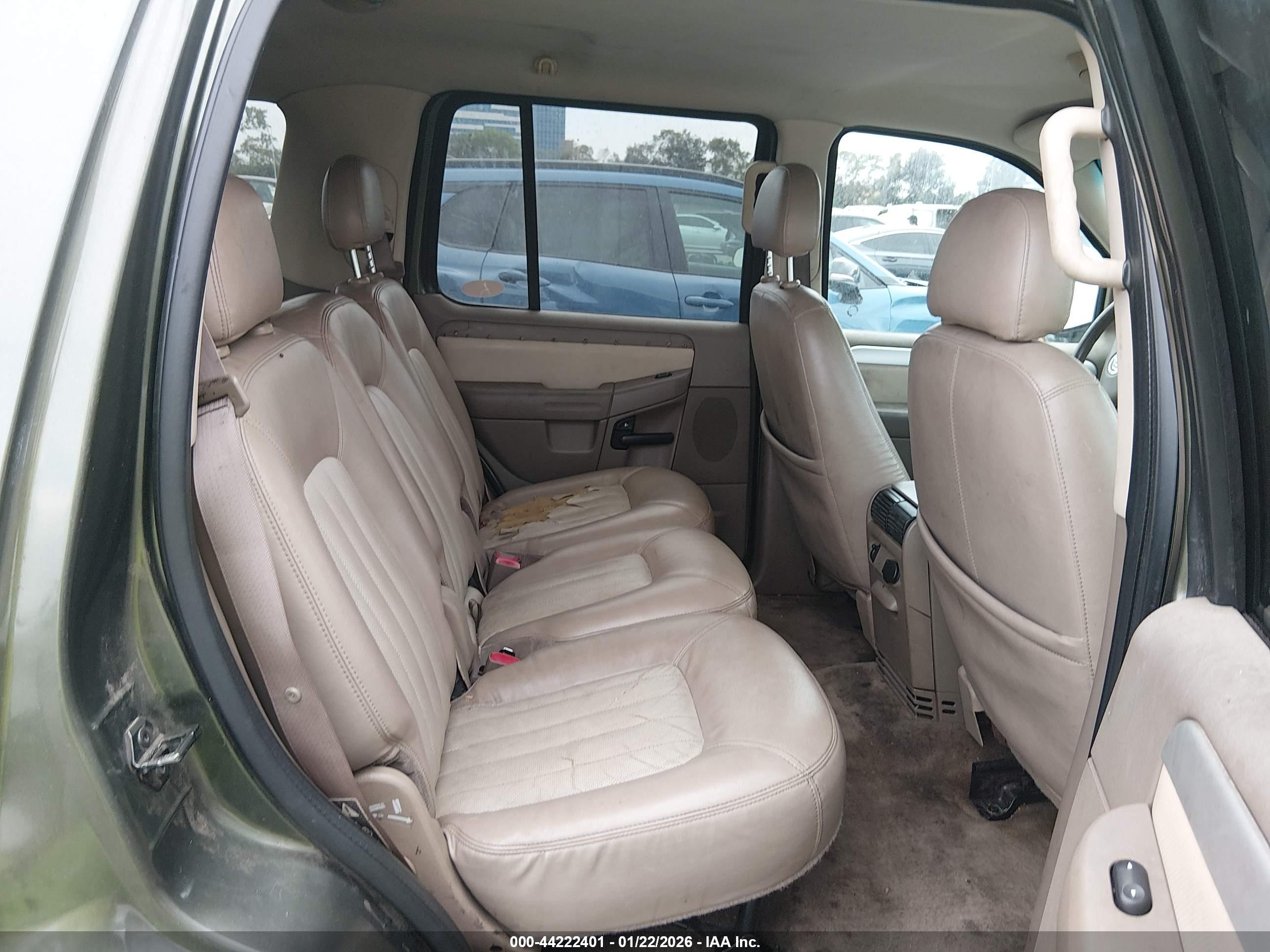MERCURY MOUNTAINEER image 8