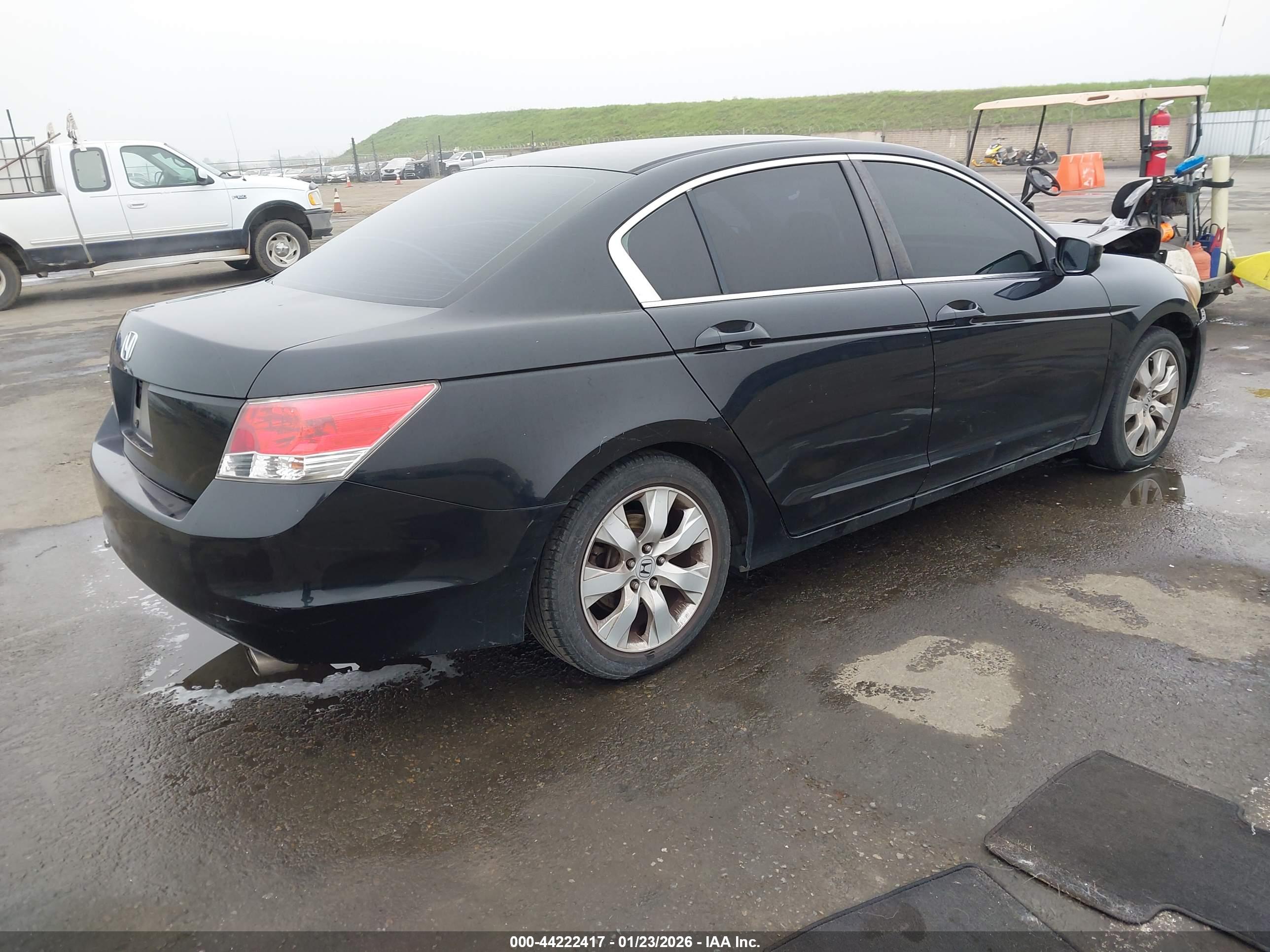 HONDA ACCORD image 4