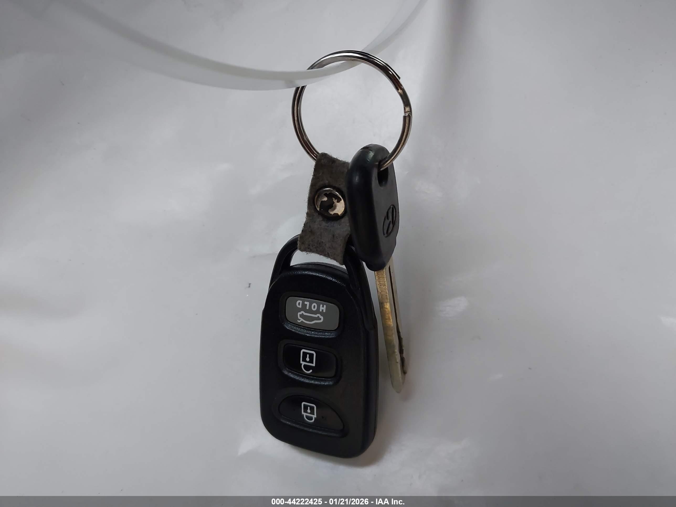 HYUNDAI SONATA image 11