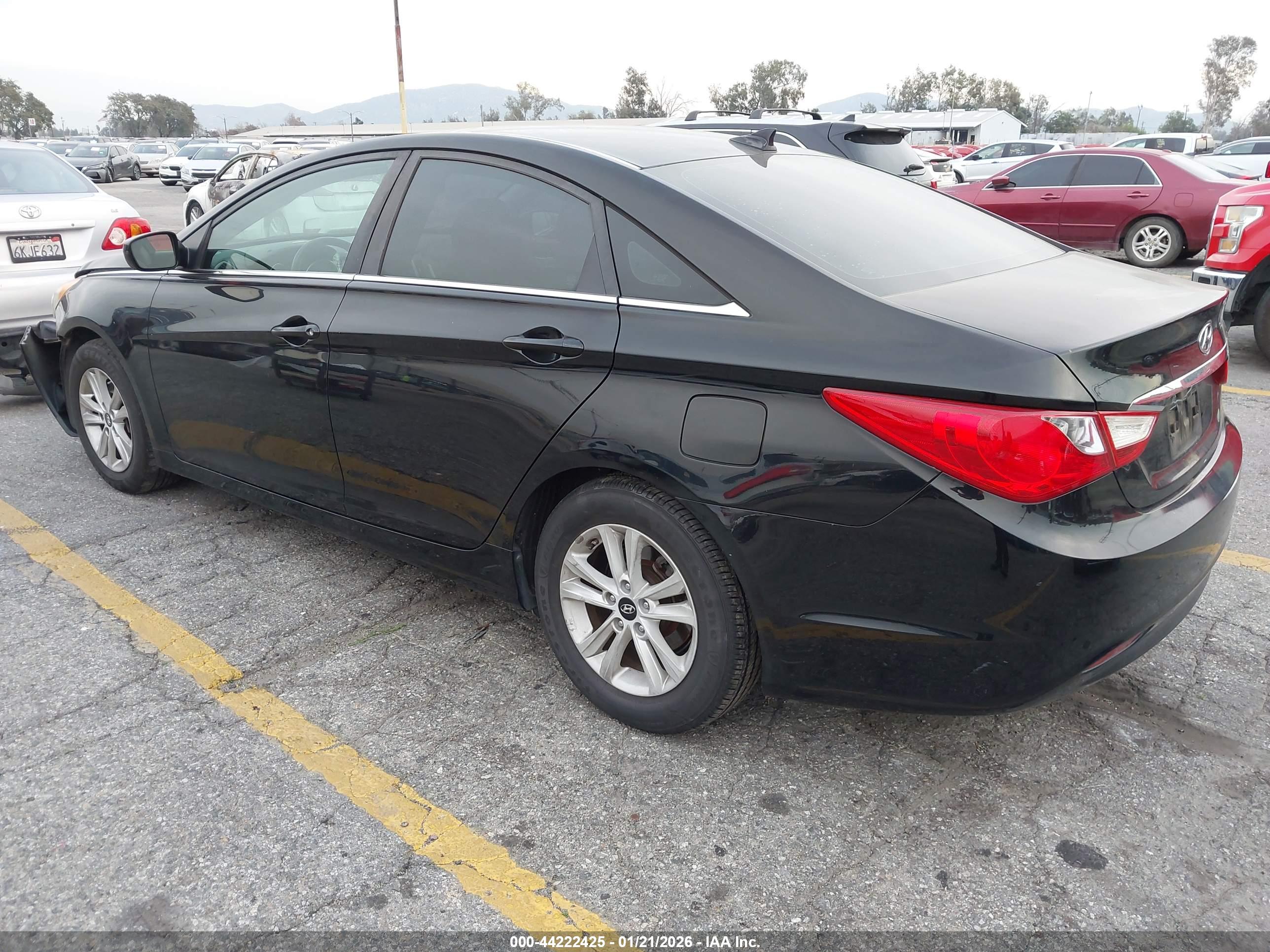 HYUNDAI SONATA image 3