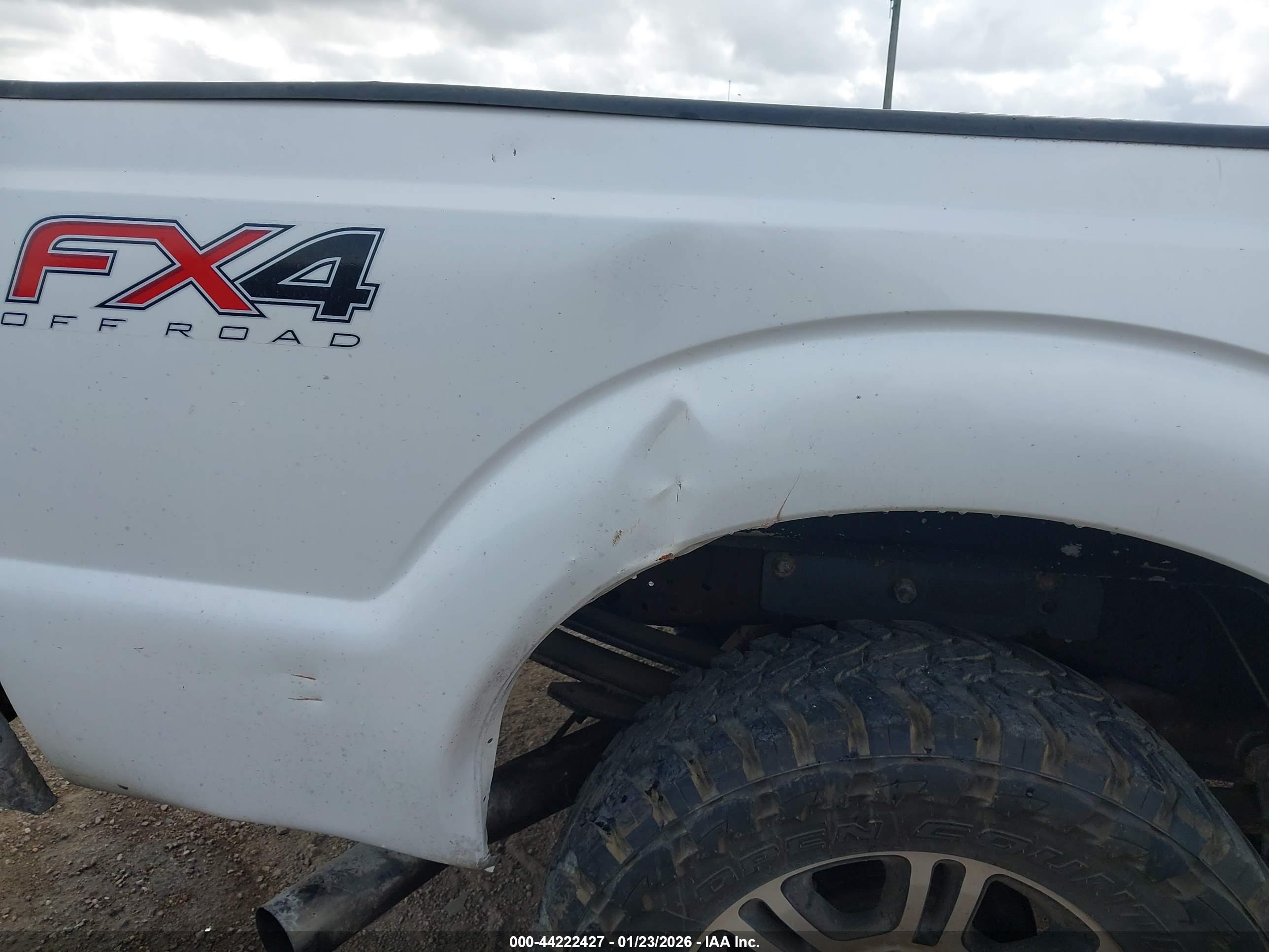 FORD F-250 image 6