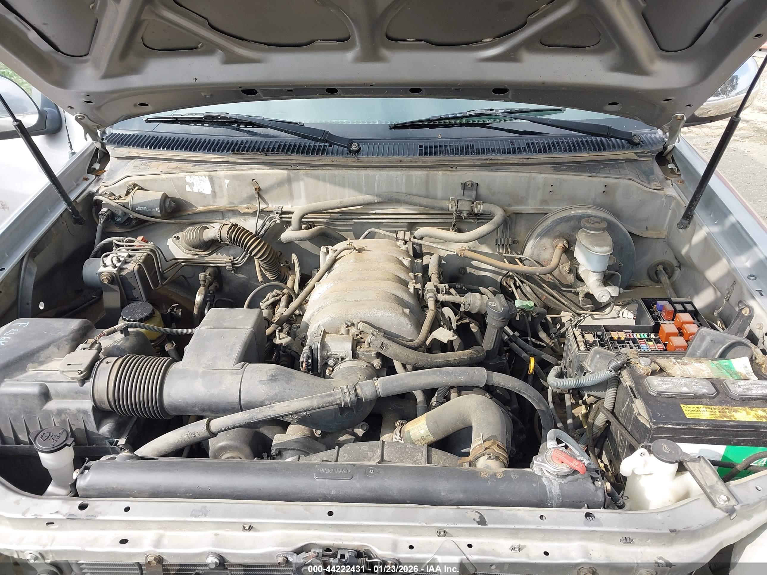 TOYOTA TUNDRA image 10