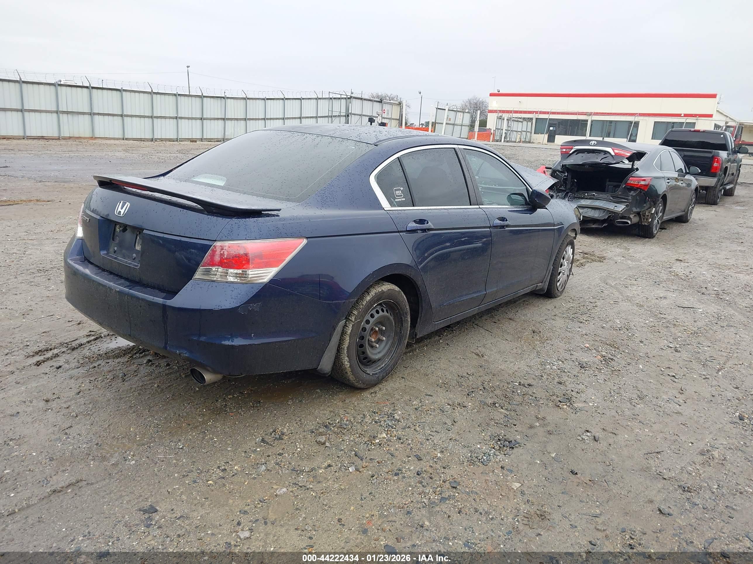 HONDA ACCORD image 4
