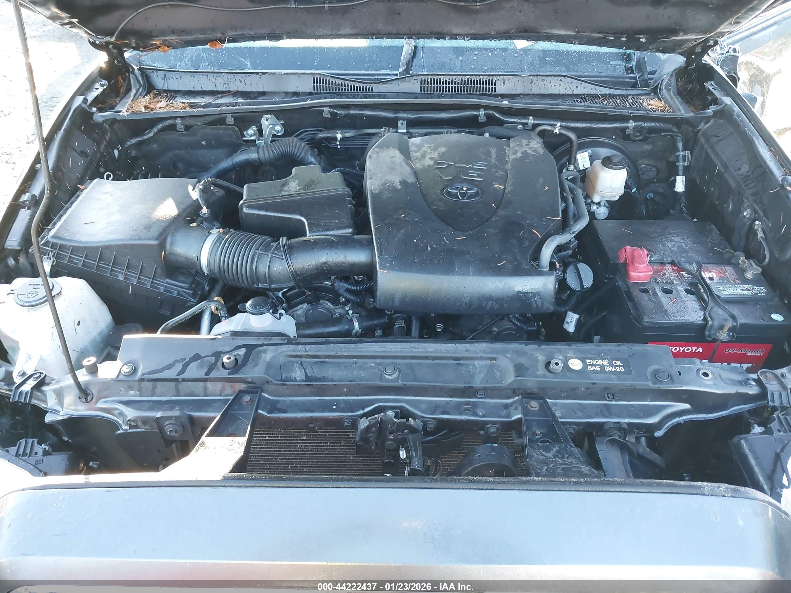 TOYOTA TACOMA image 10