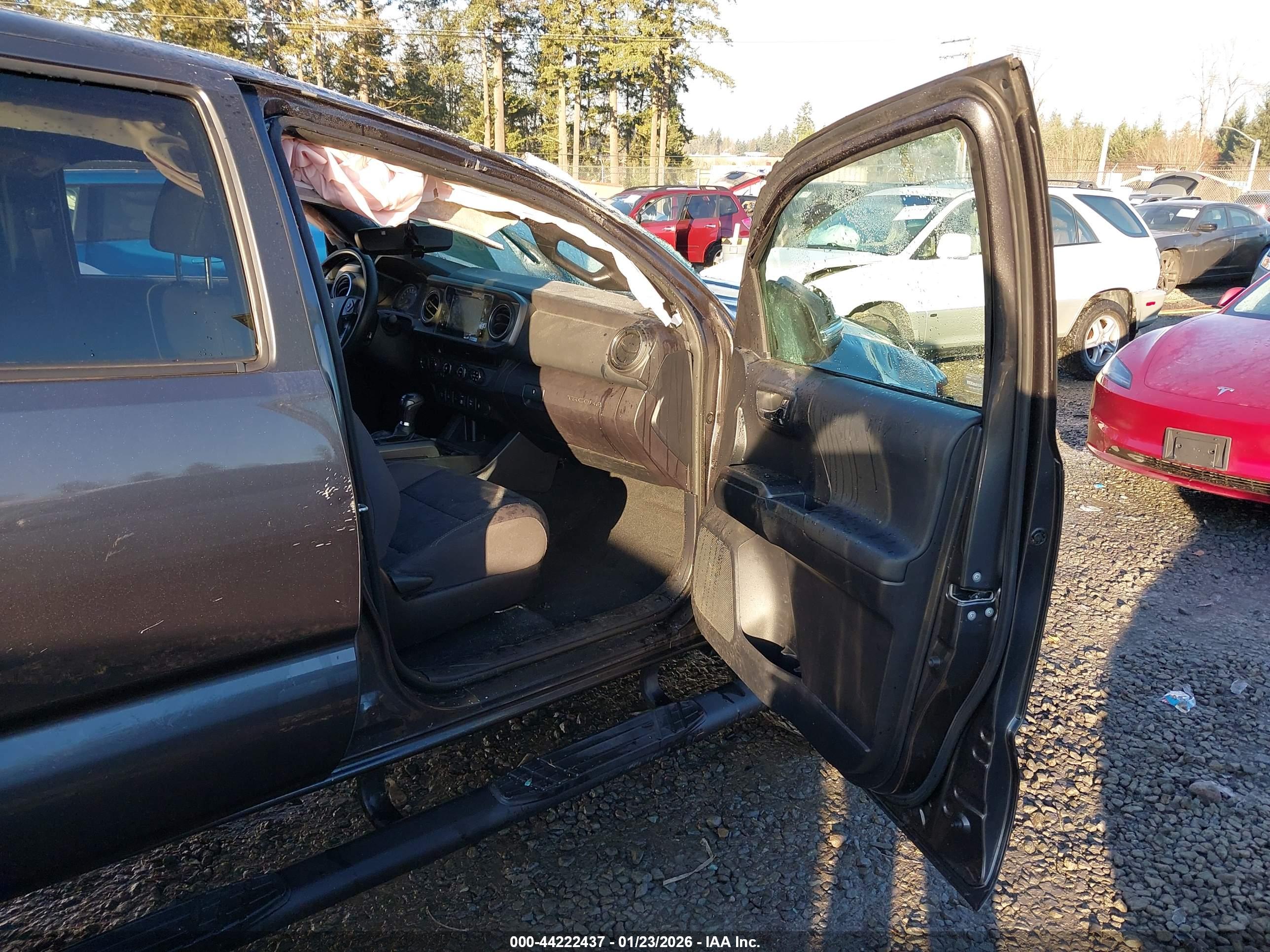 TOYOTA TACOMA image 5