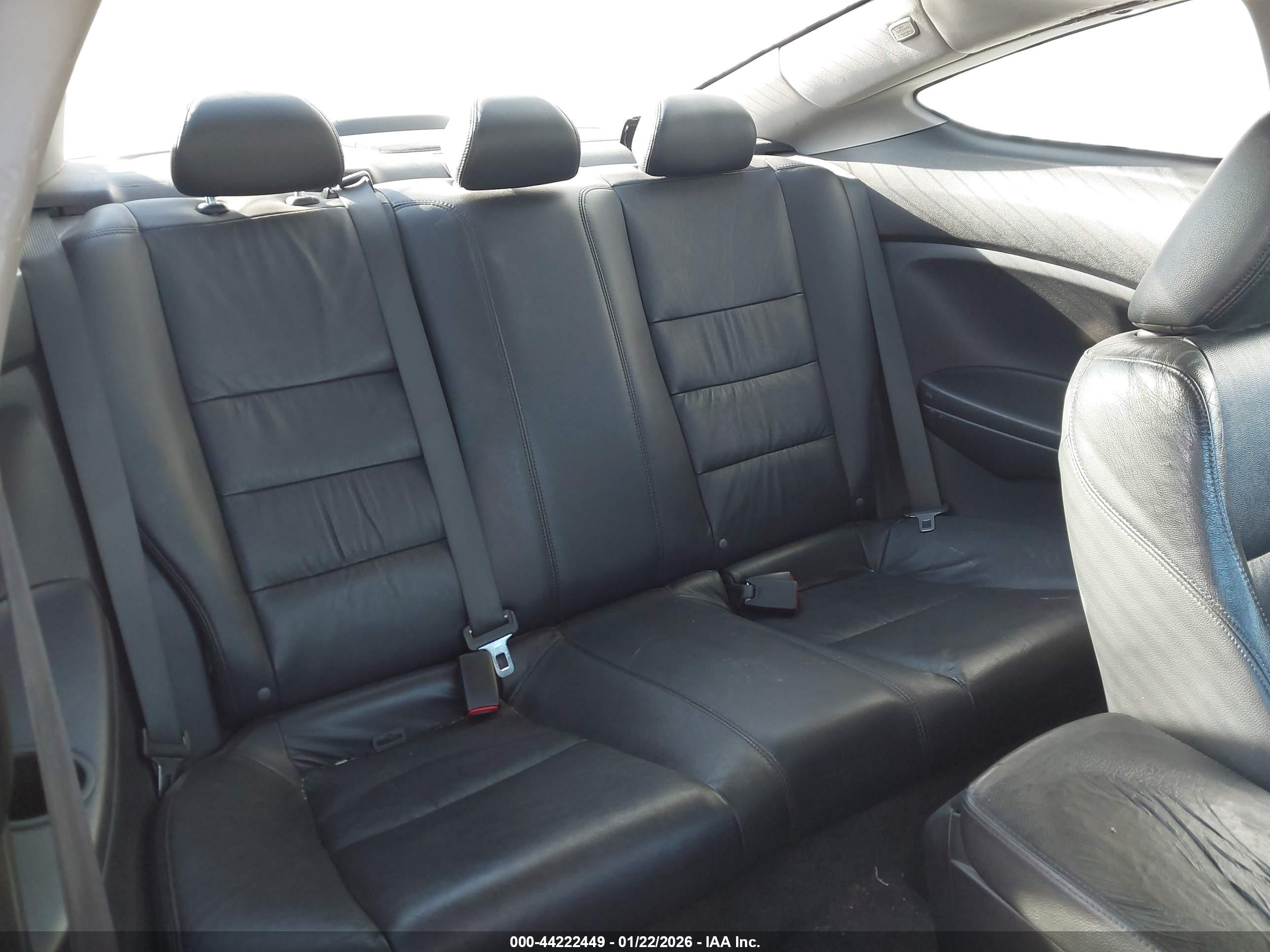 HONDA ACCORD image 8