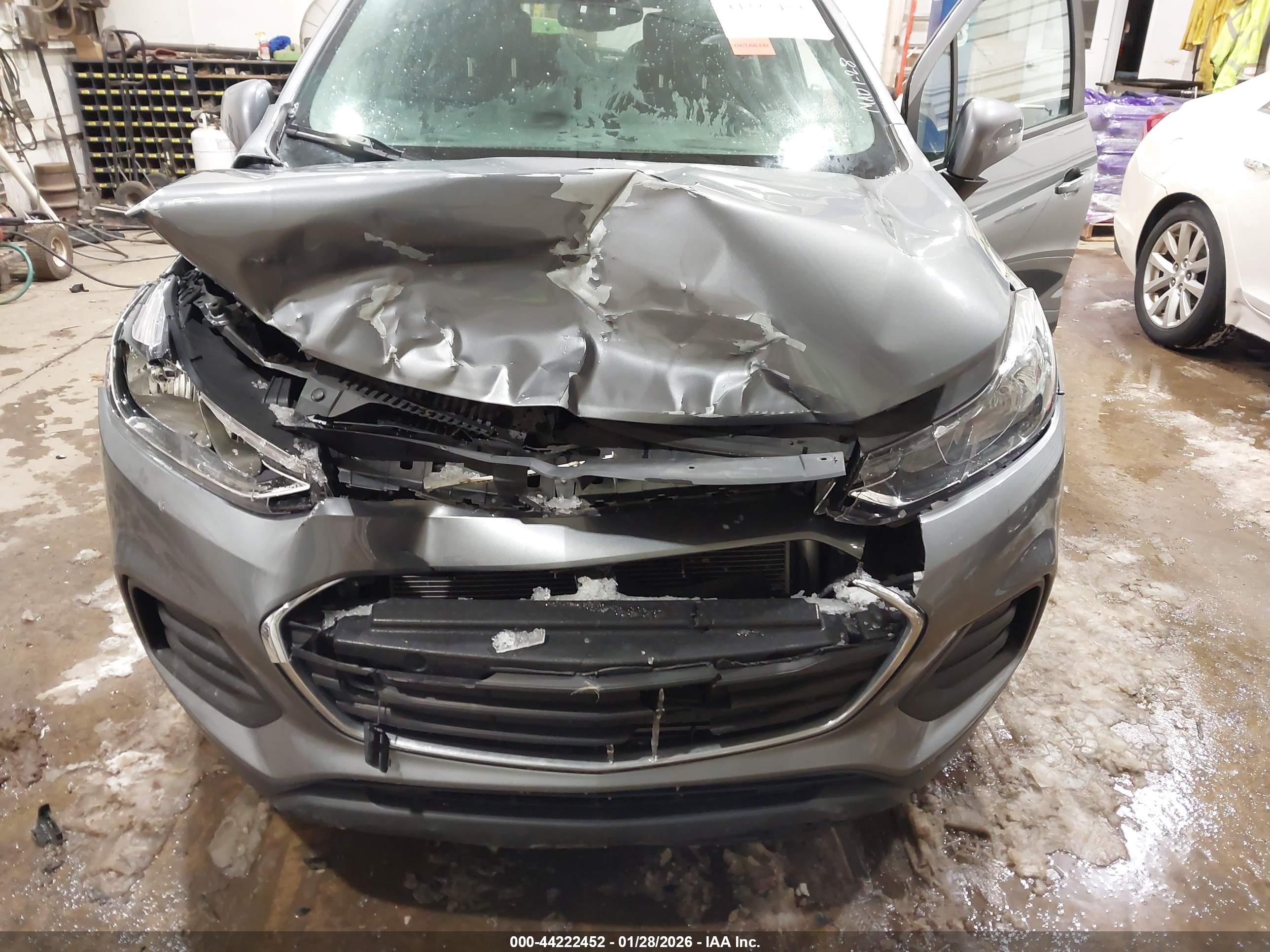 CHEVROLET TRAX image 6