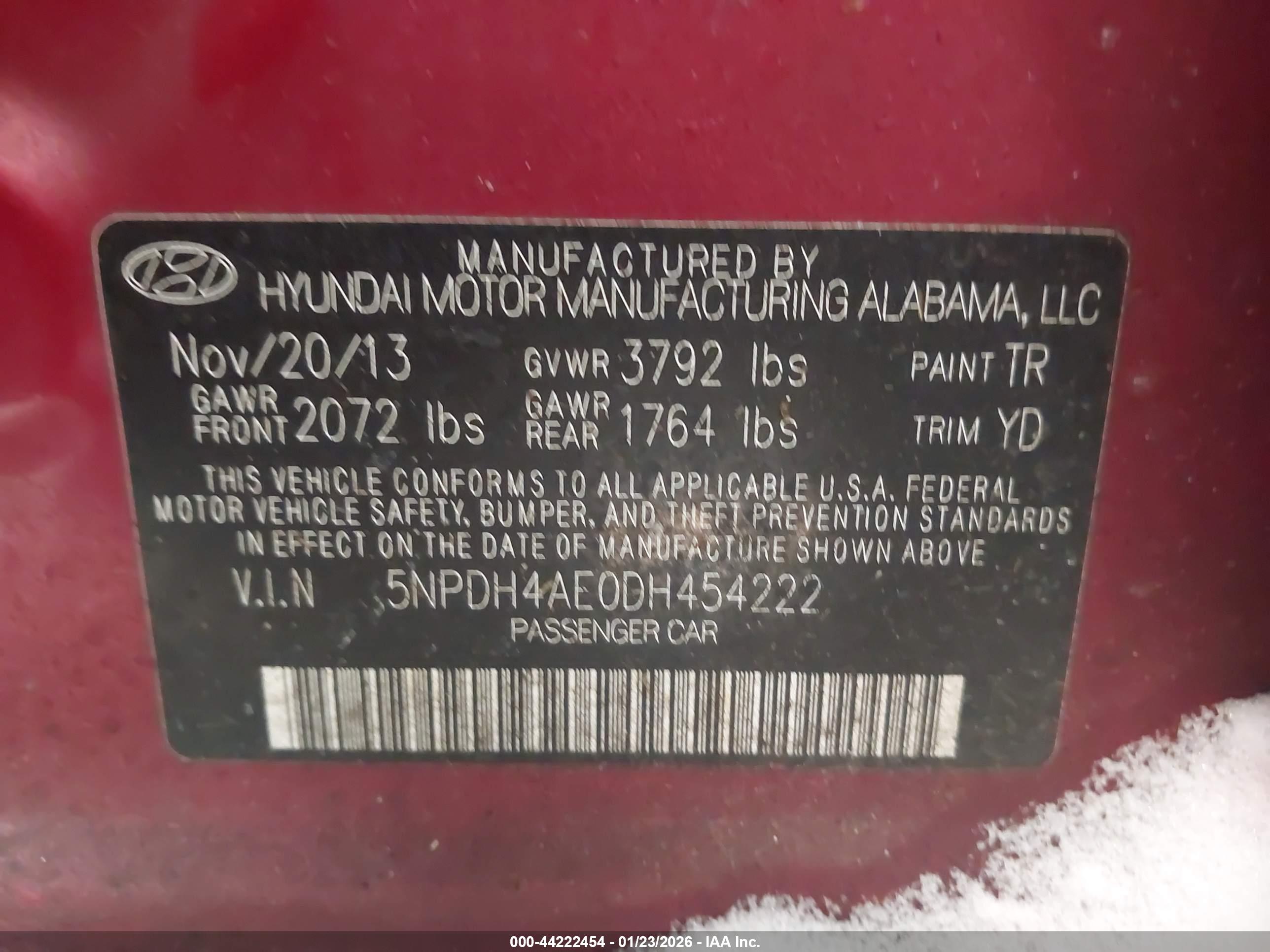 HYUNDAI ELANTRA image 9