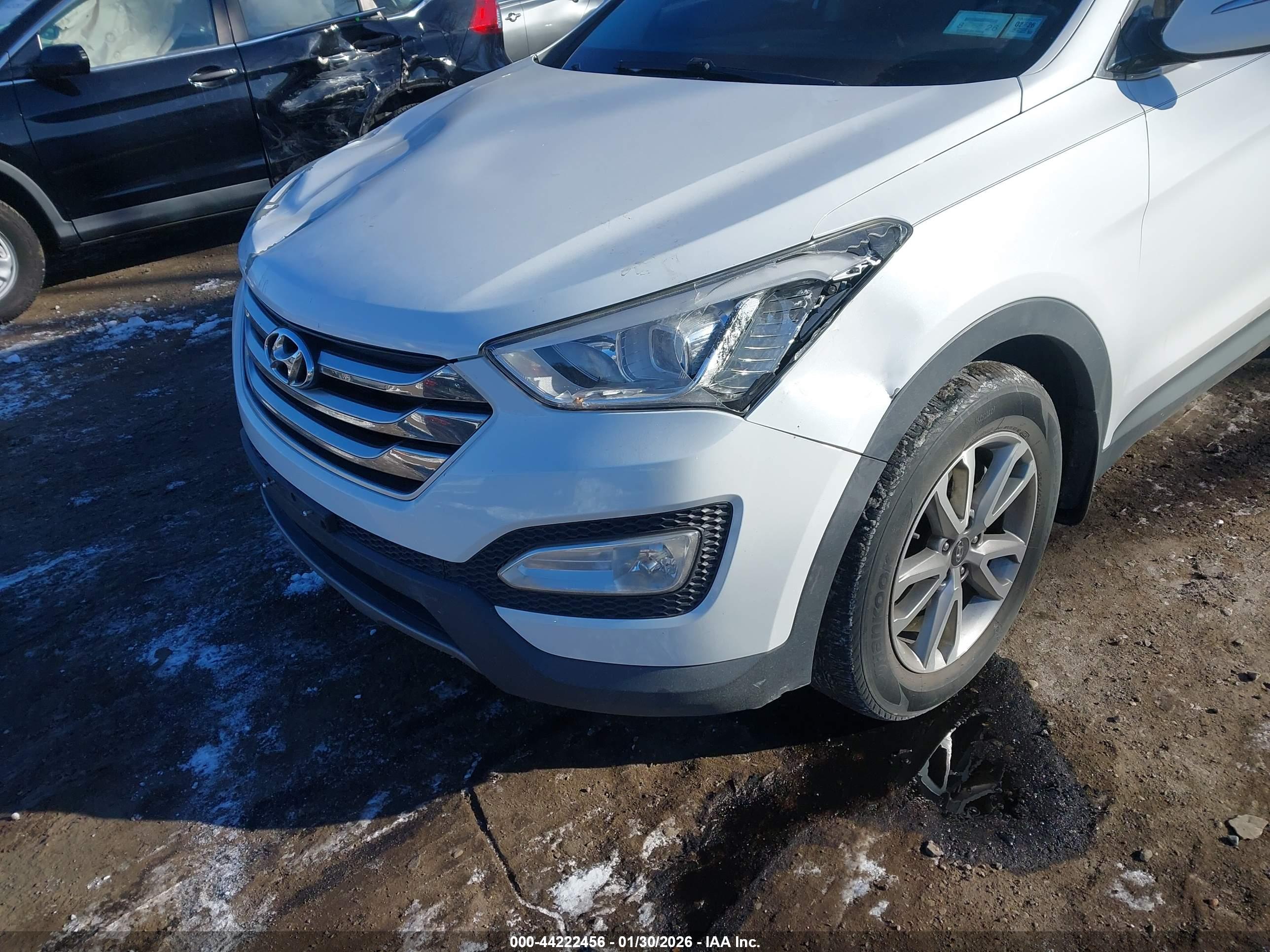 HYUNDAI SANTA image 6