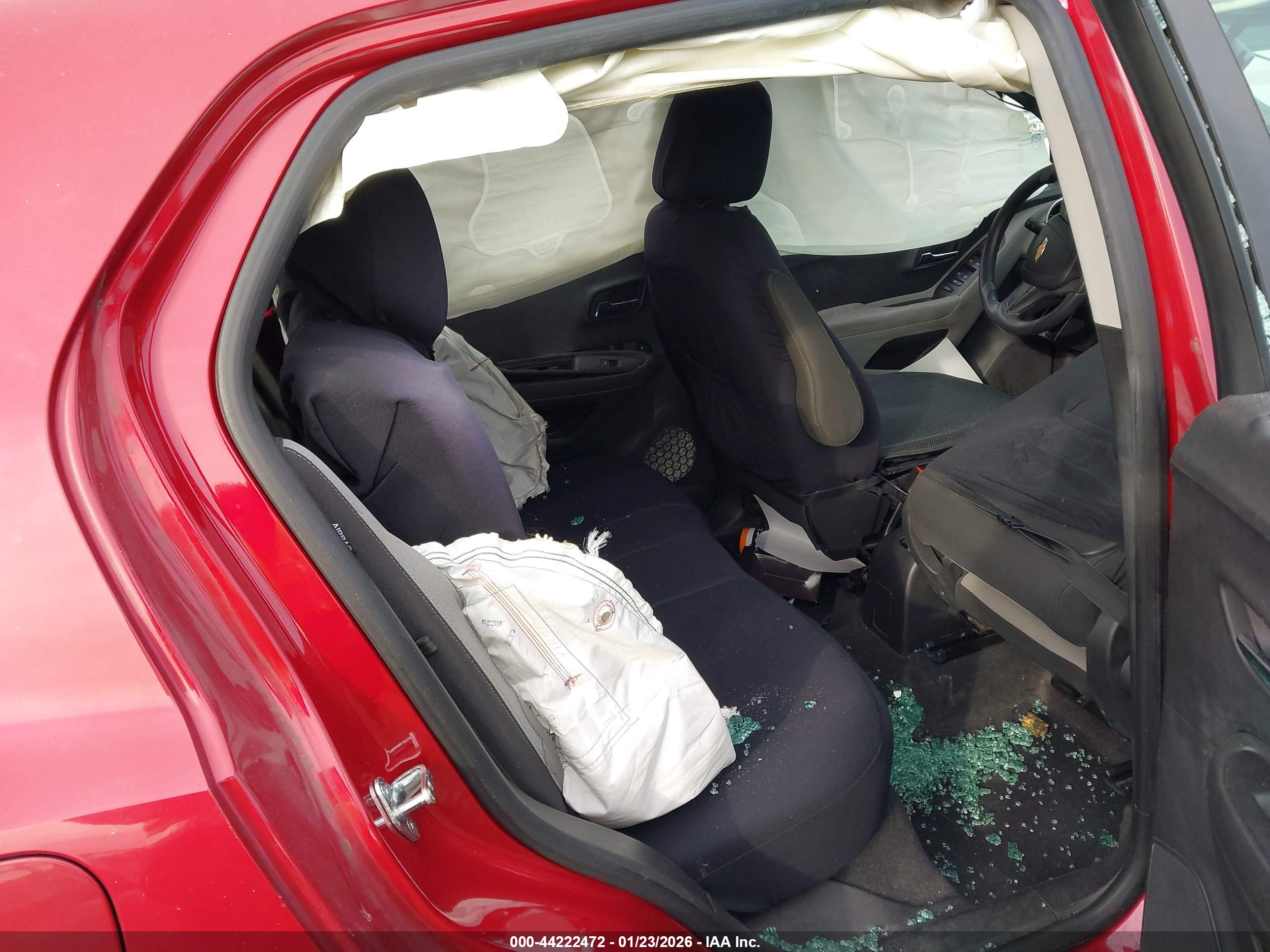 CHEVROLET TRAX image 8