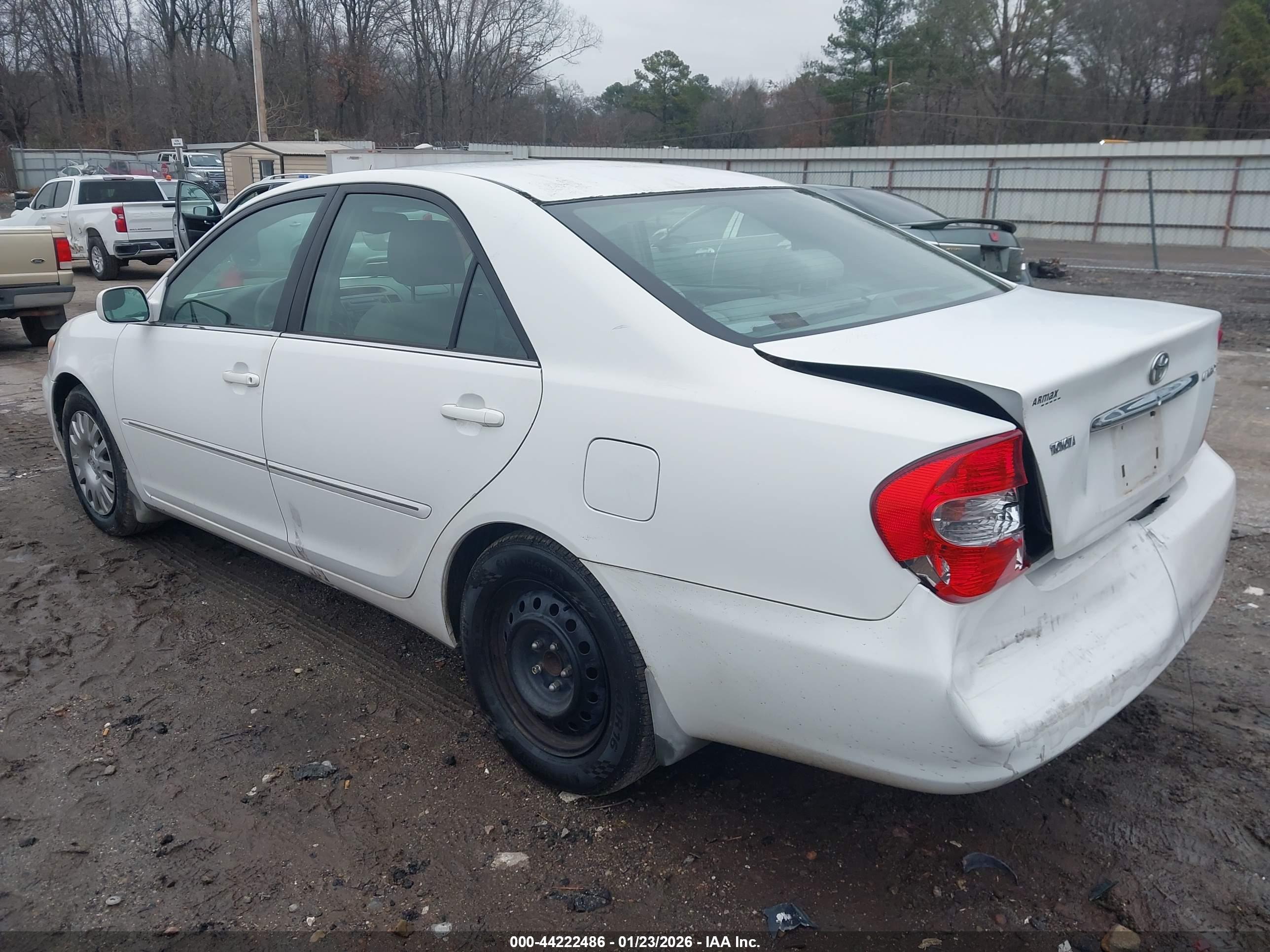 TOYOTA CAMRY image 3