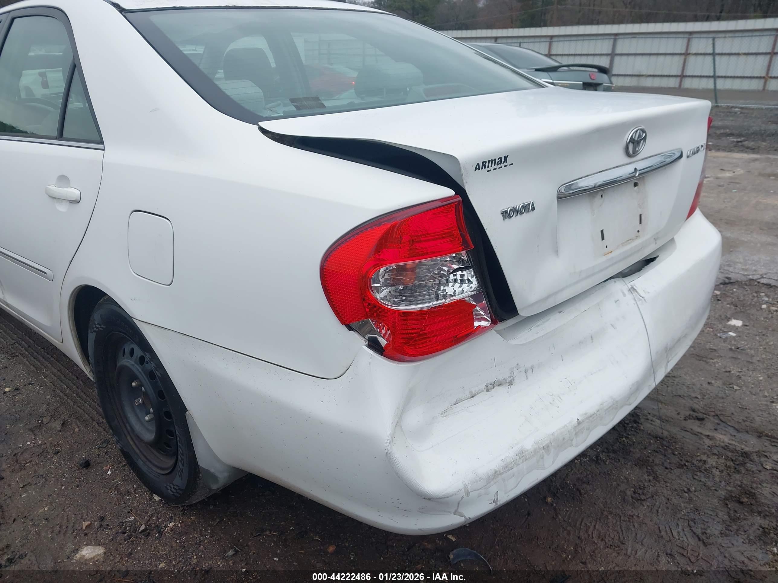 TOYOTA CAMRY image 6