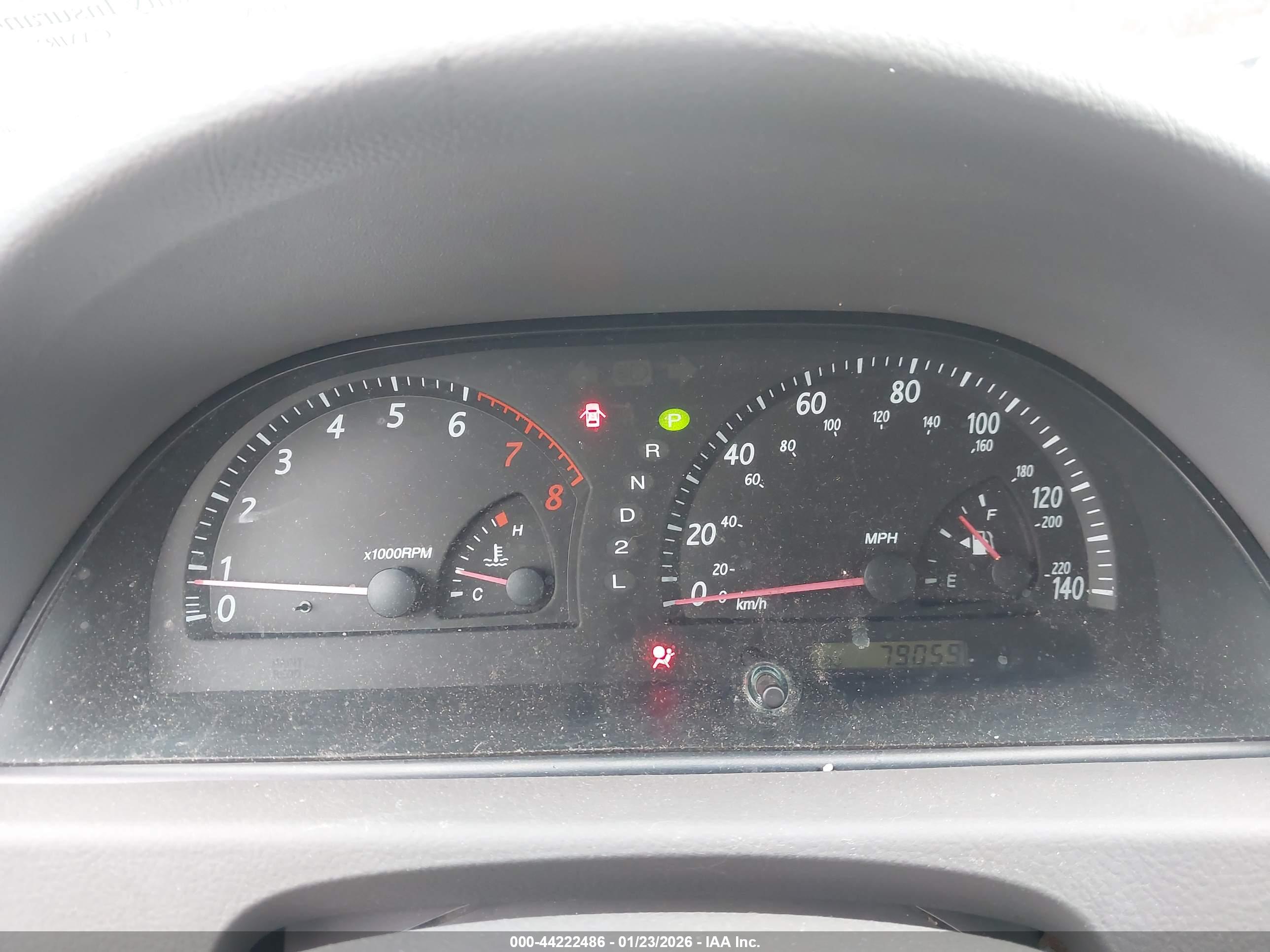 TOYOTA CAMRY image 7