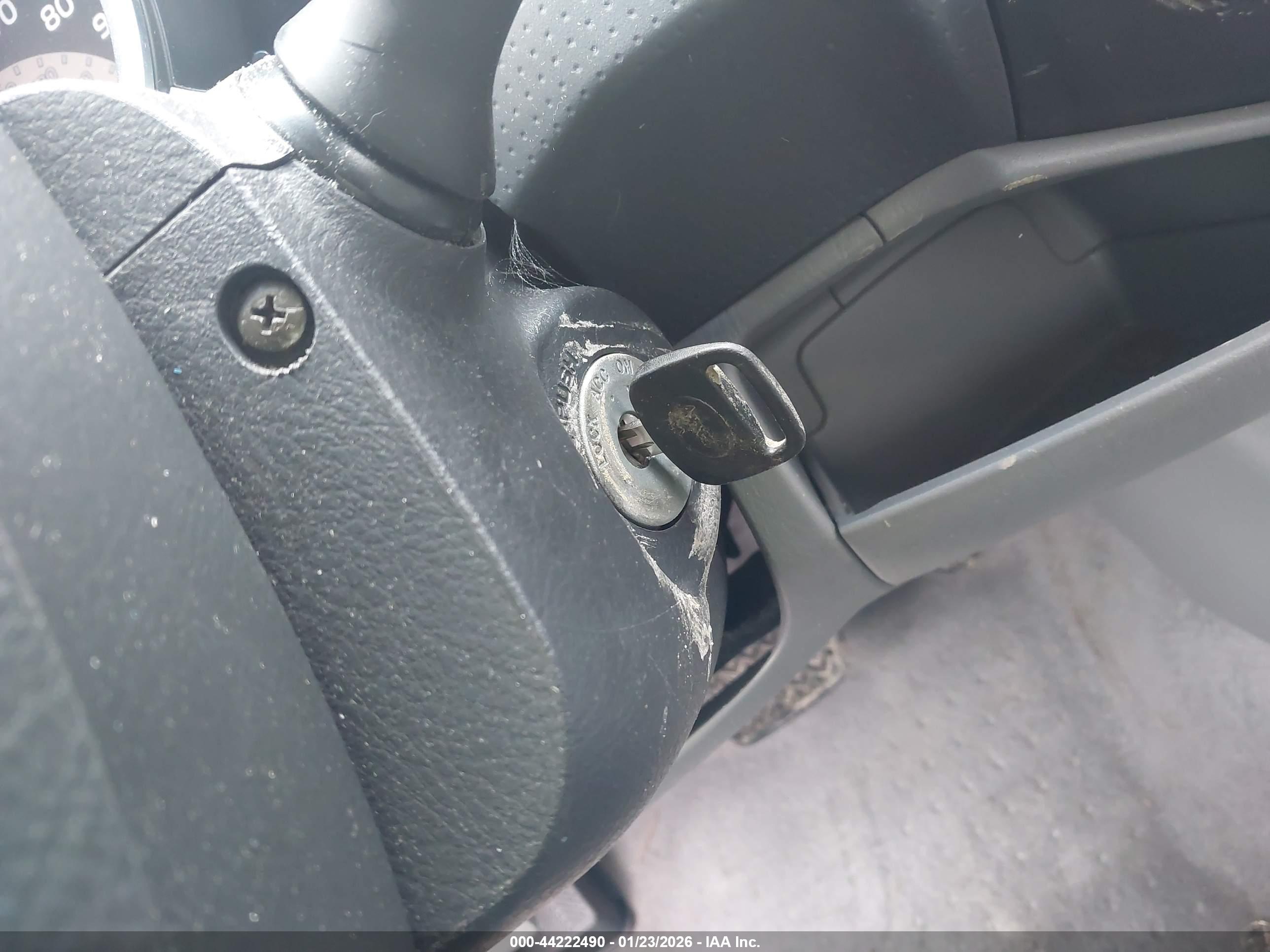 TOYOTA TACOMA image 11