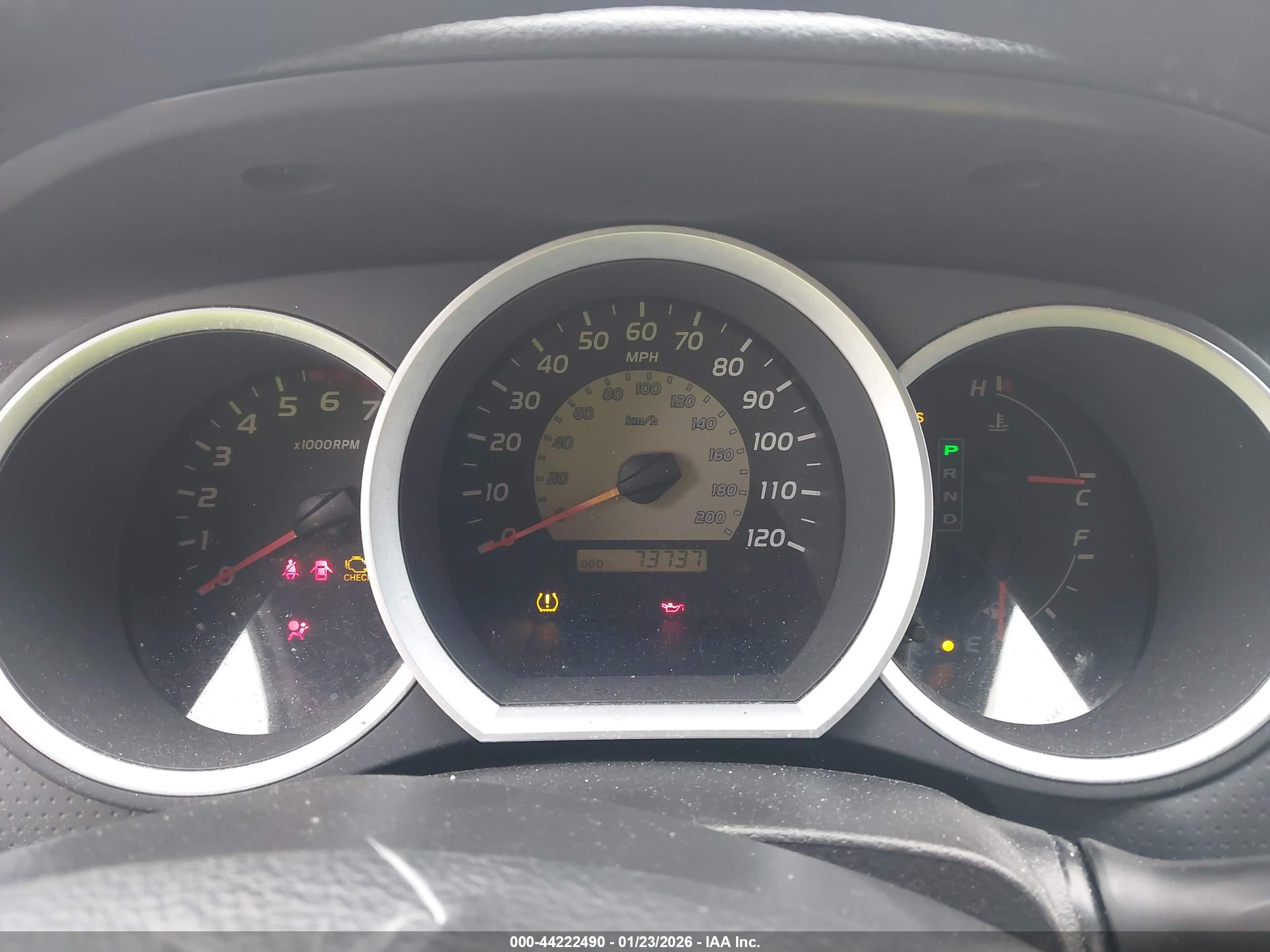 TOYOTA TACOMA image 7