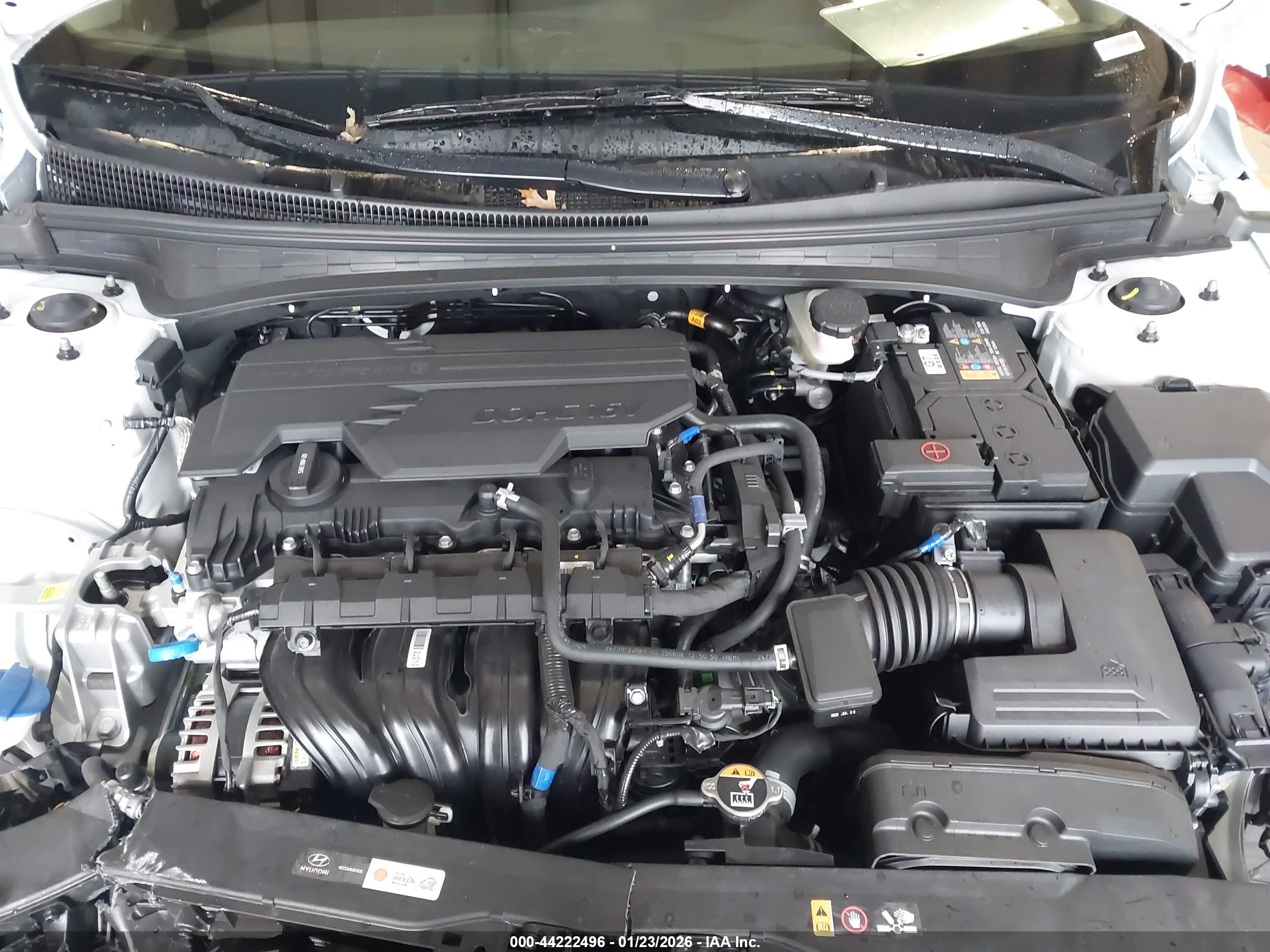 HYUNDAI ELANTRA image 10
