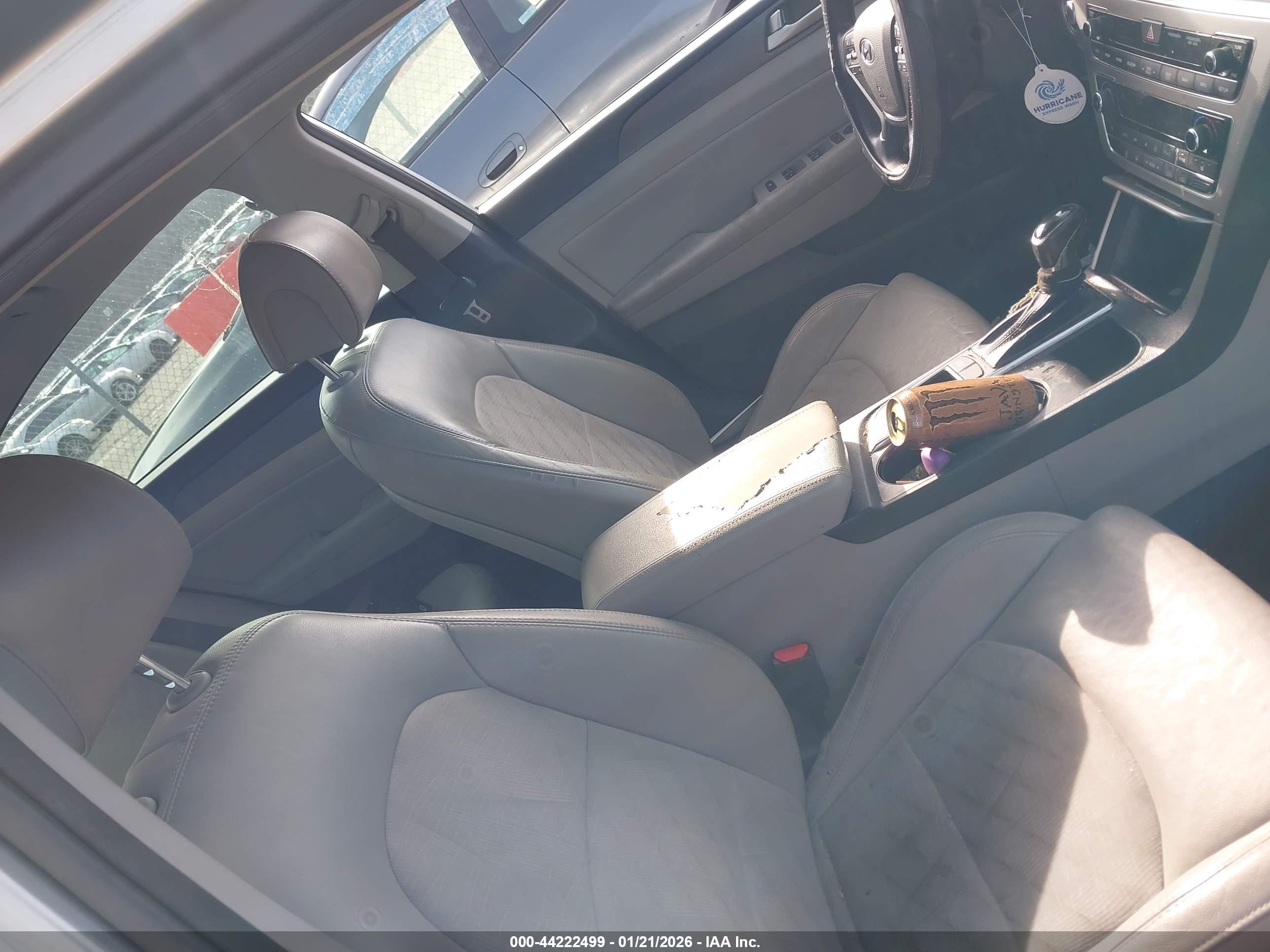 HYUNDAI SONATA image 5