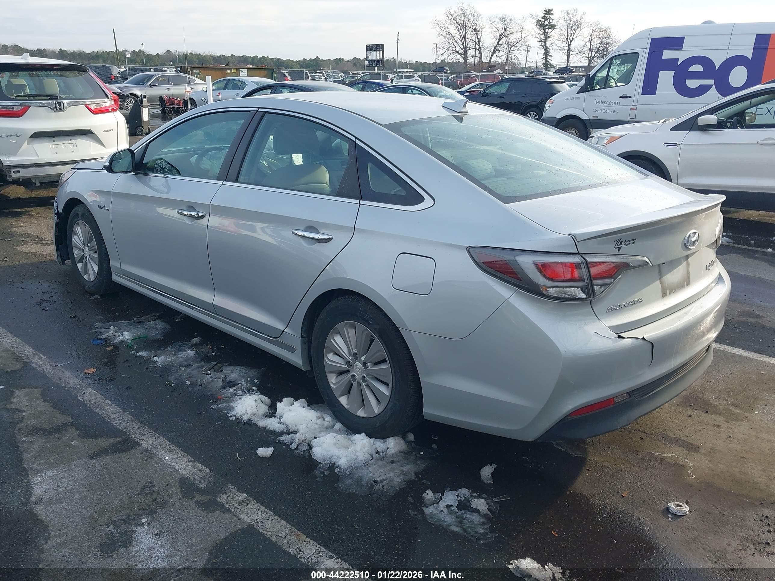 HYUNDAI SONATA image 3