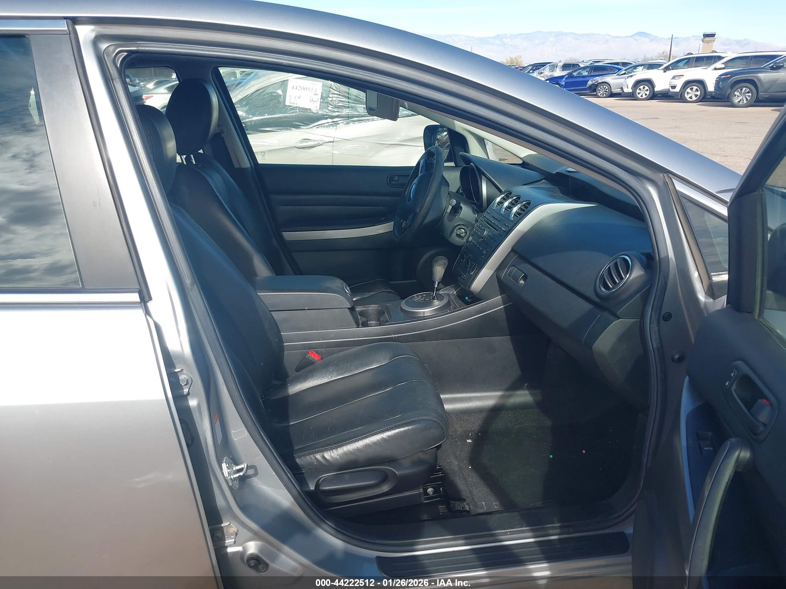 MAZDA CX-7 image 5