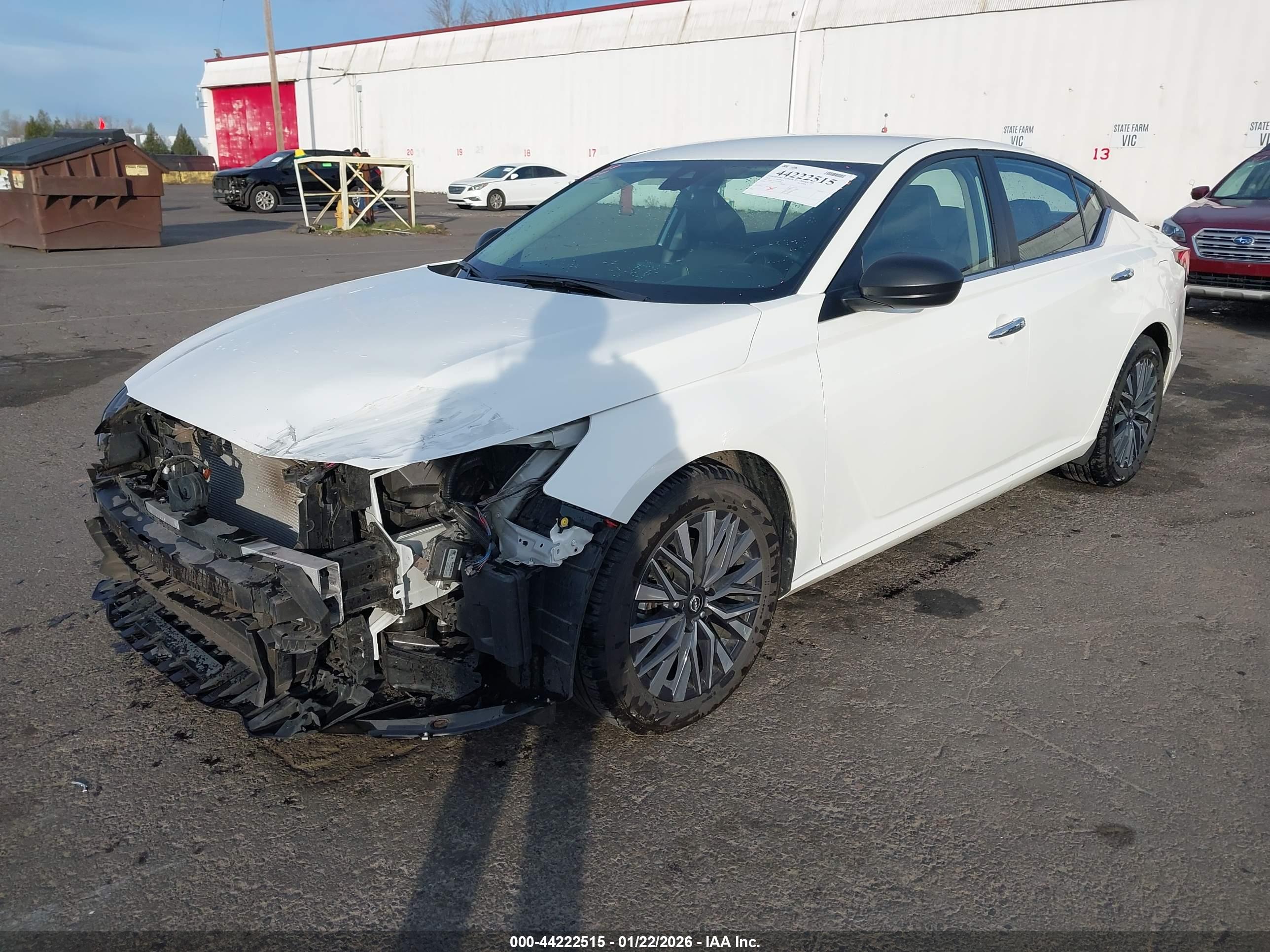 NISSAN ALTIMA image 2