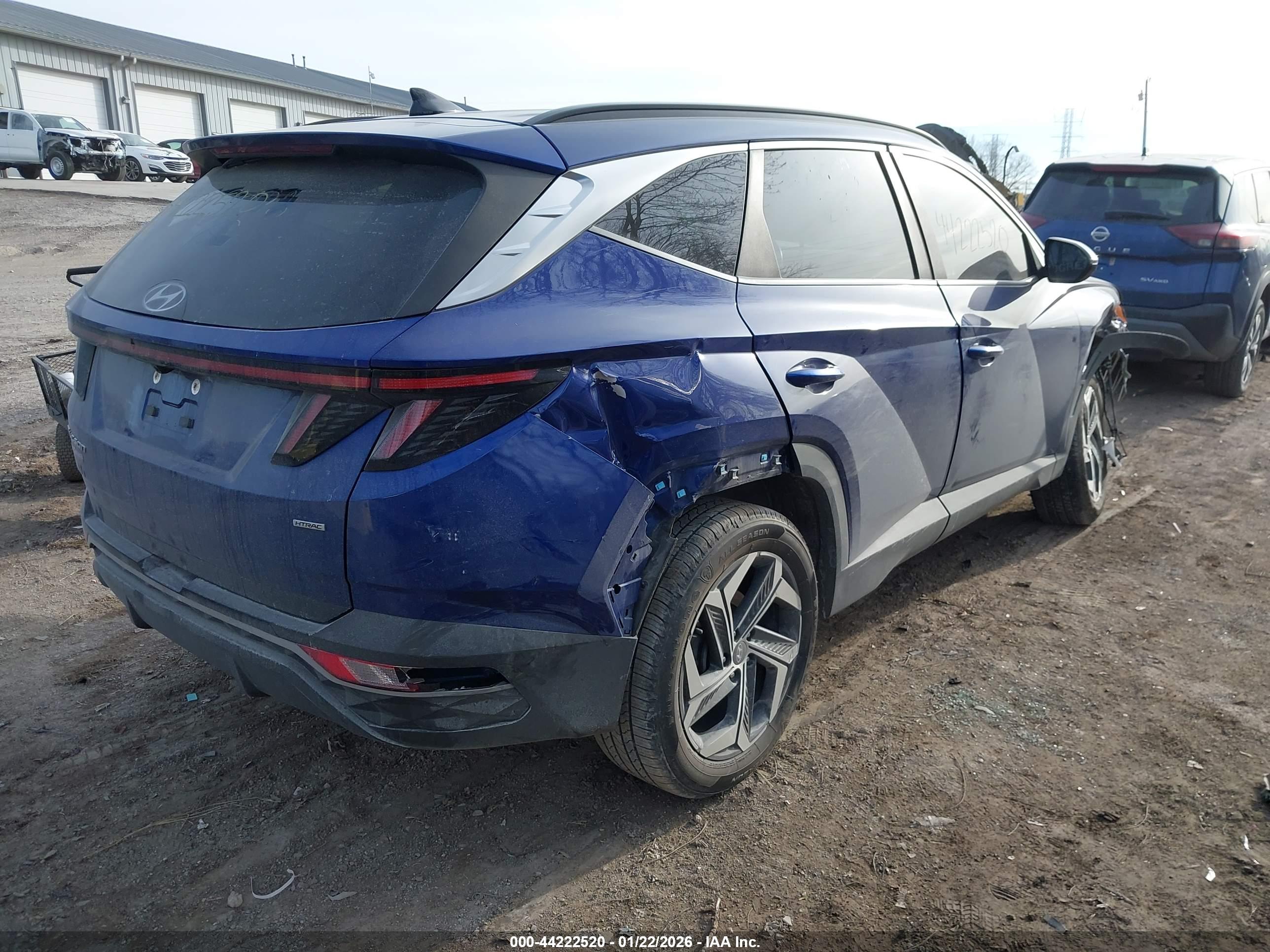 HYUNDAI TUCSON image 4