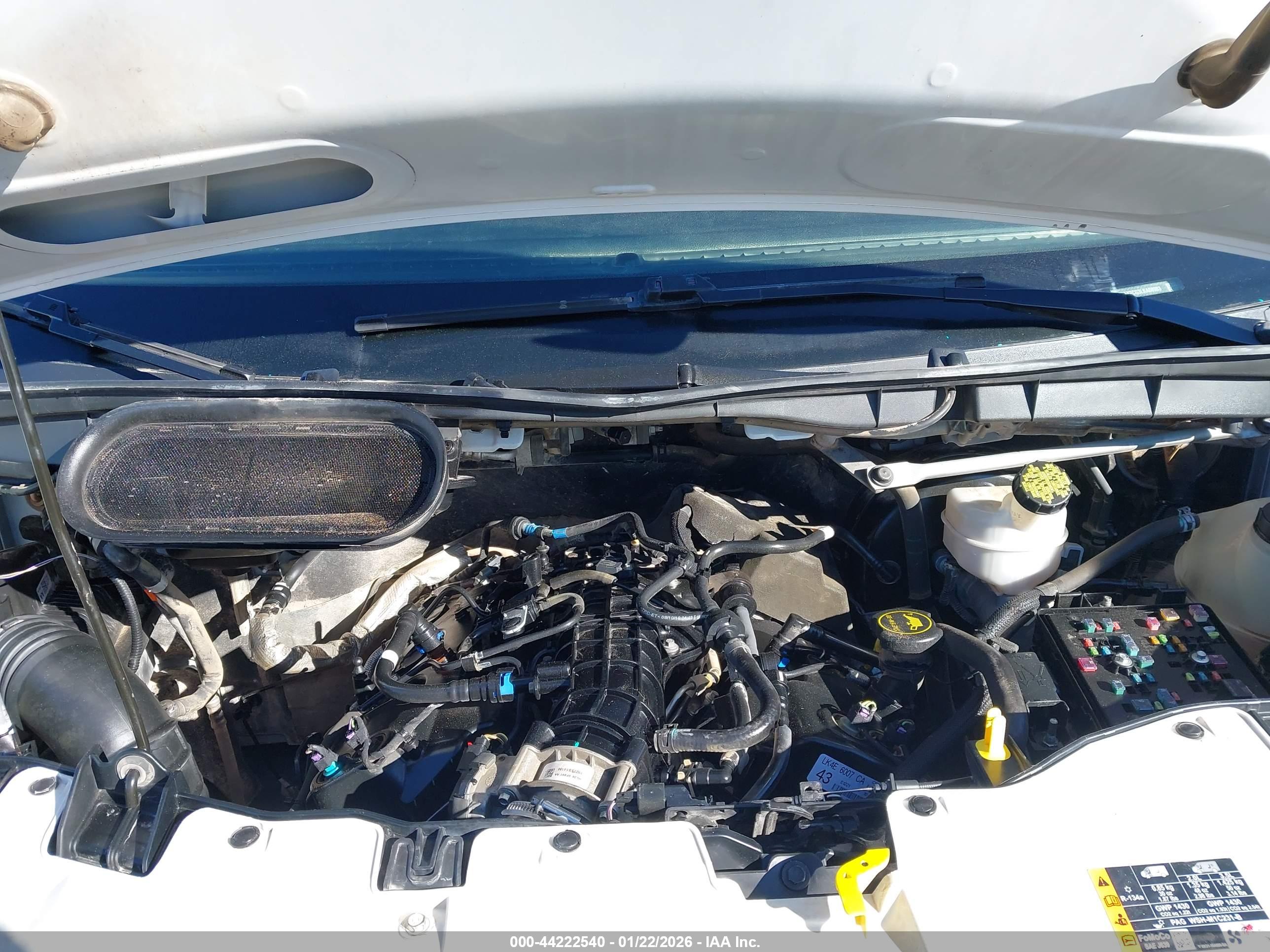 FORD TRANSIT-350 image 10