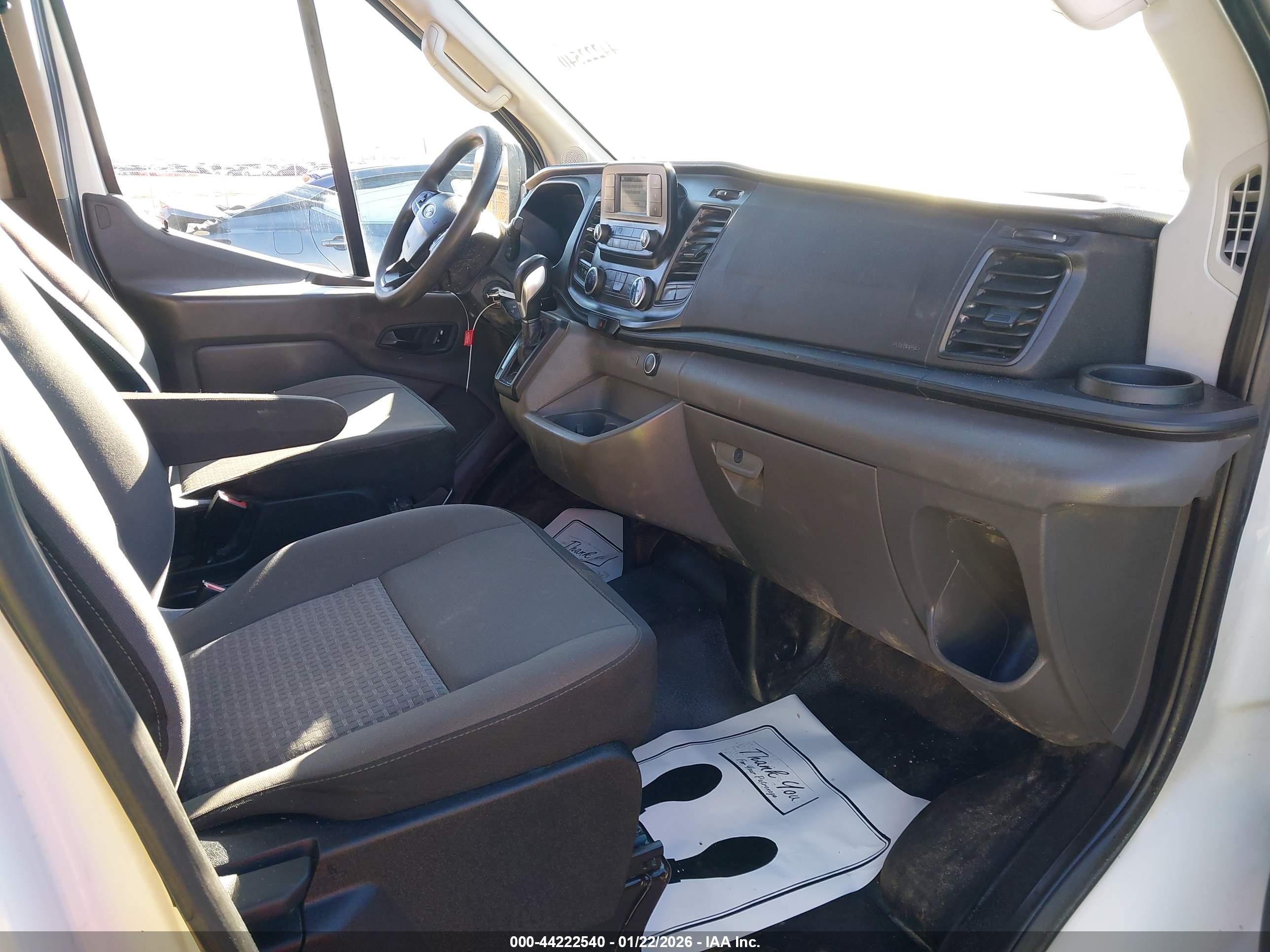 FORD TRANSIT-350 image 5