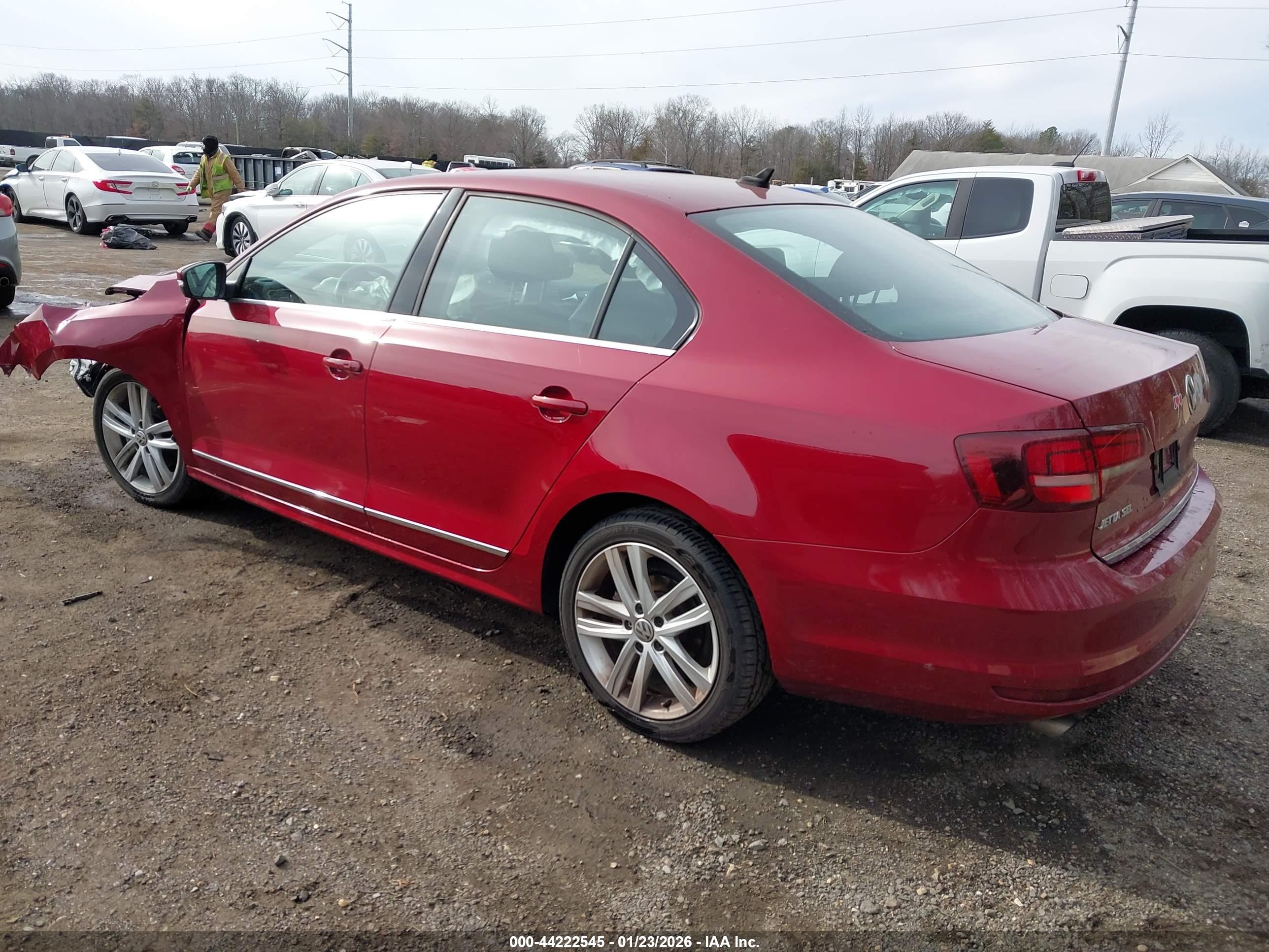 VOLKSWAGEN JETTA image 3