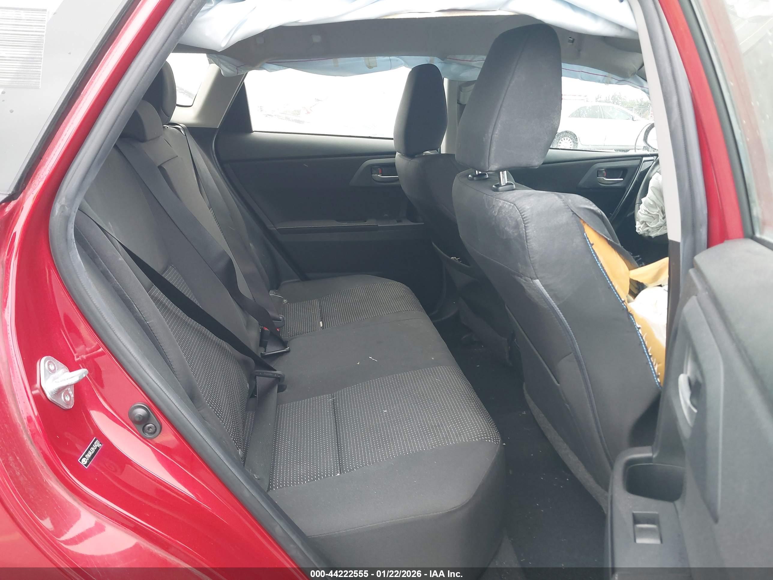 TOYOTA COROLLA image 8