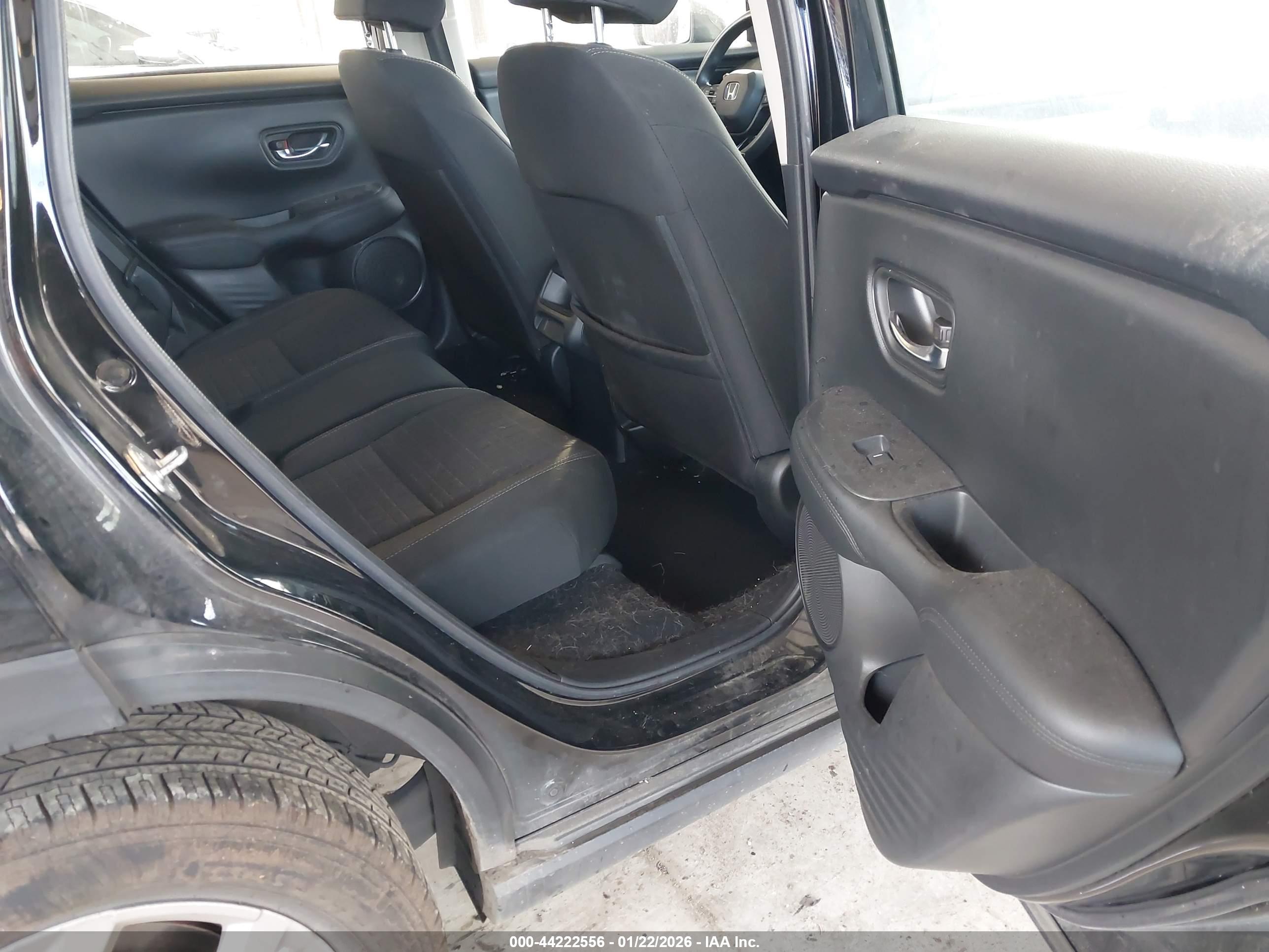 HONDA HR-V image 8