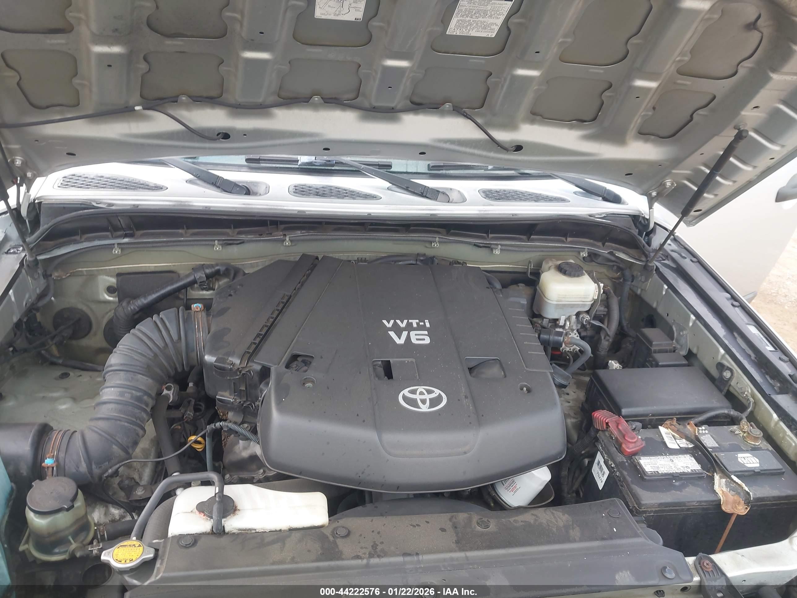 TOYOTA FJ image 10