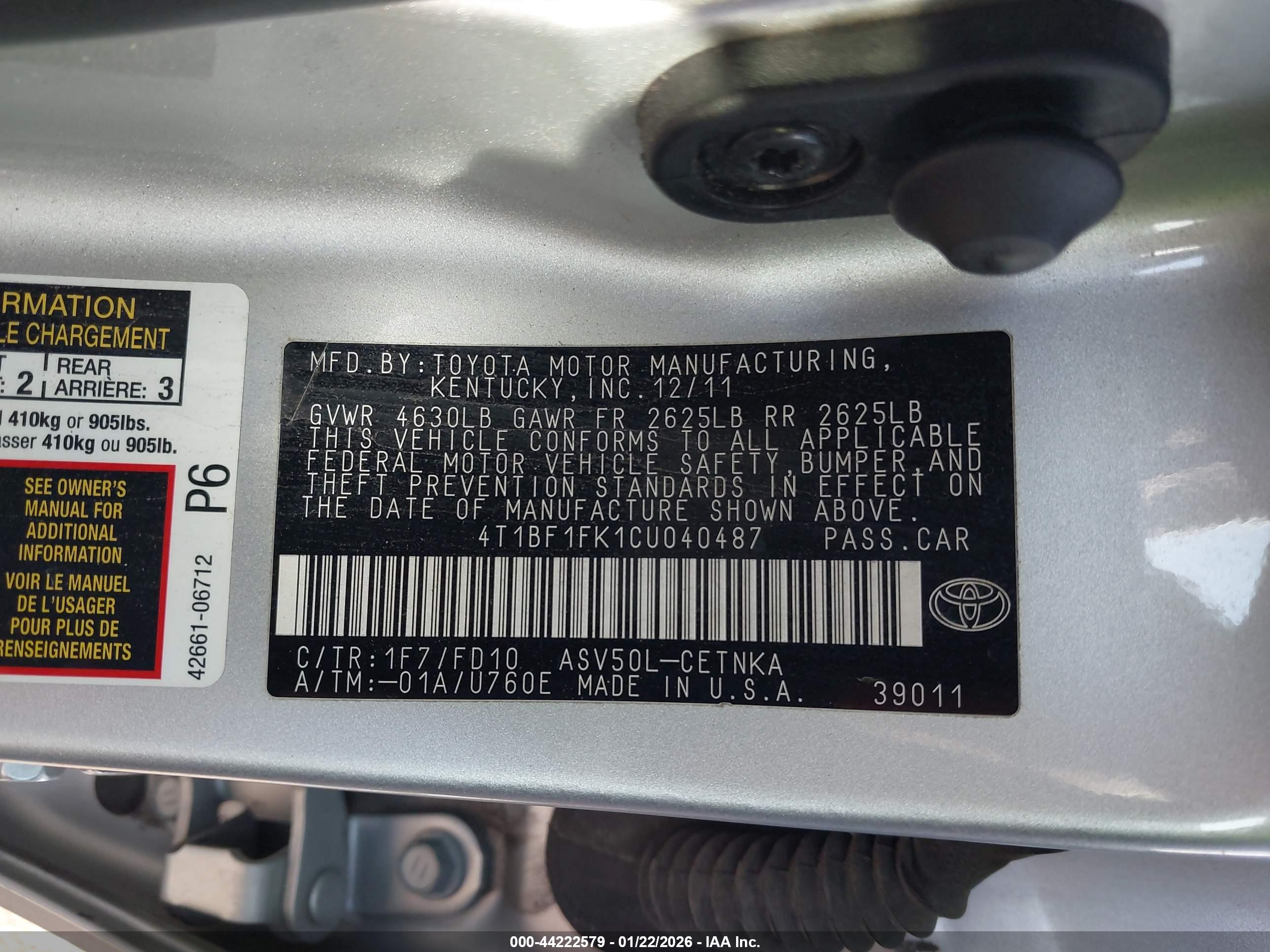 TOYOTA CAMRY image 9