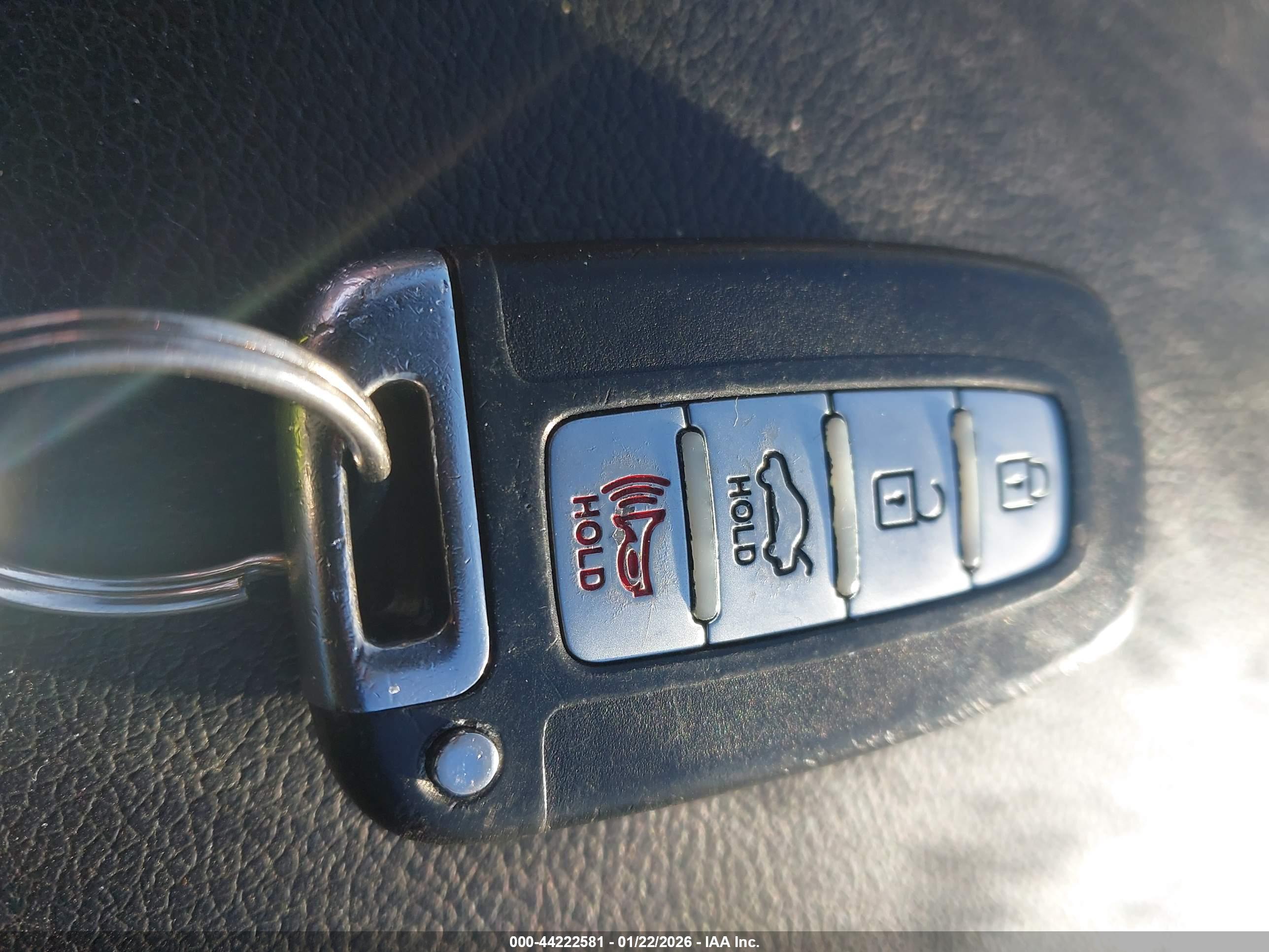 HYUNDAI SONATA image 11