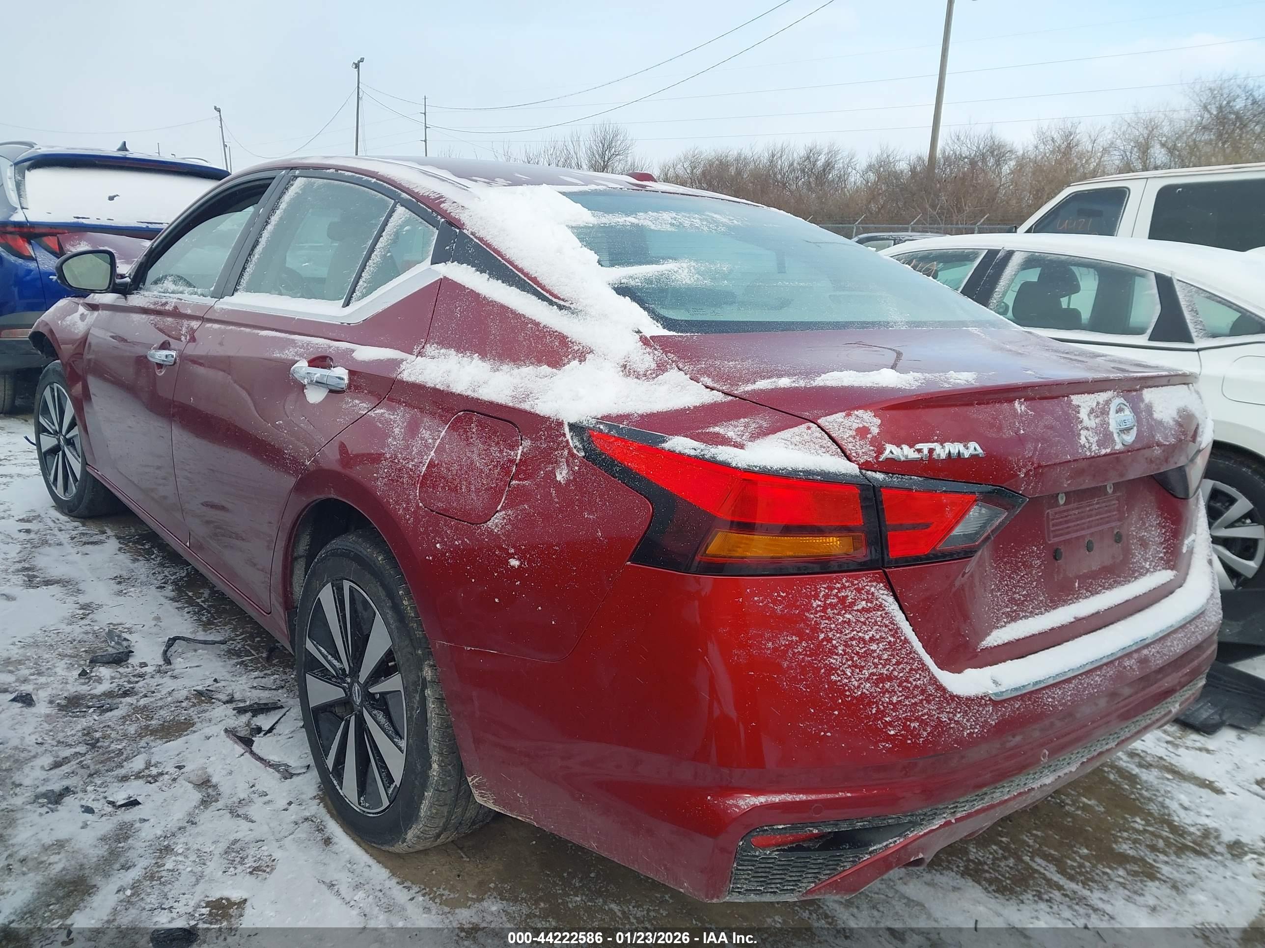NISSAN ALTIMA image 3