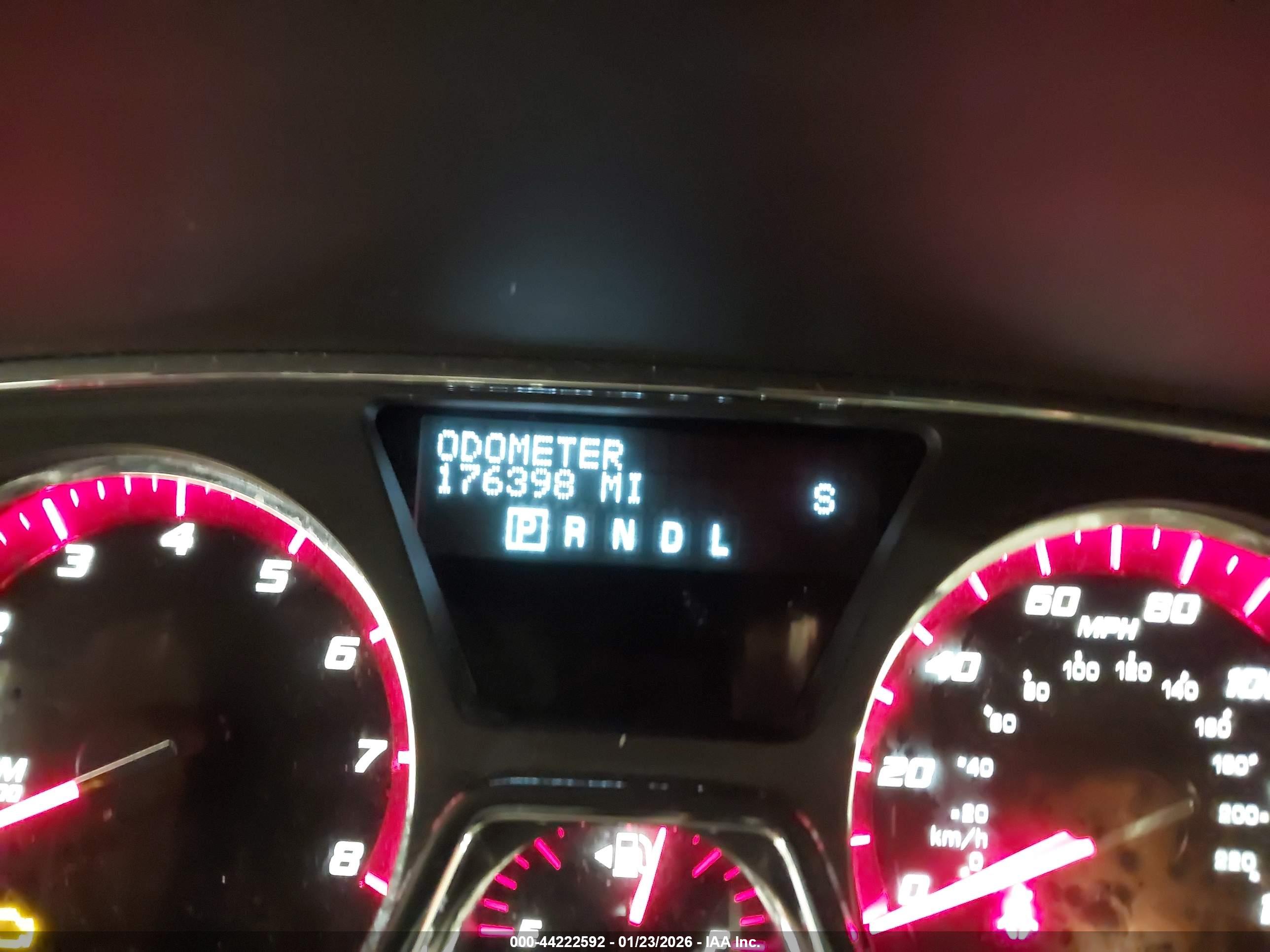 GMC ACADIA image 7