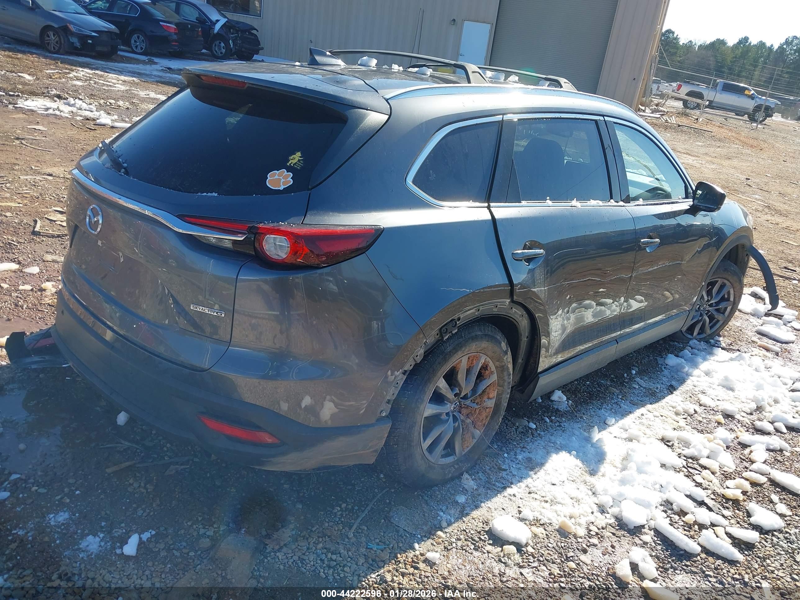 MAZDA CX-9 image 4