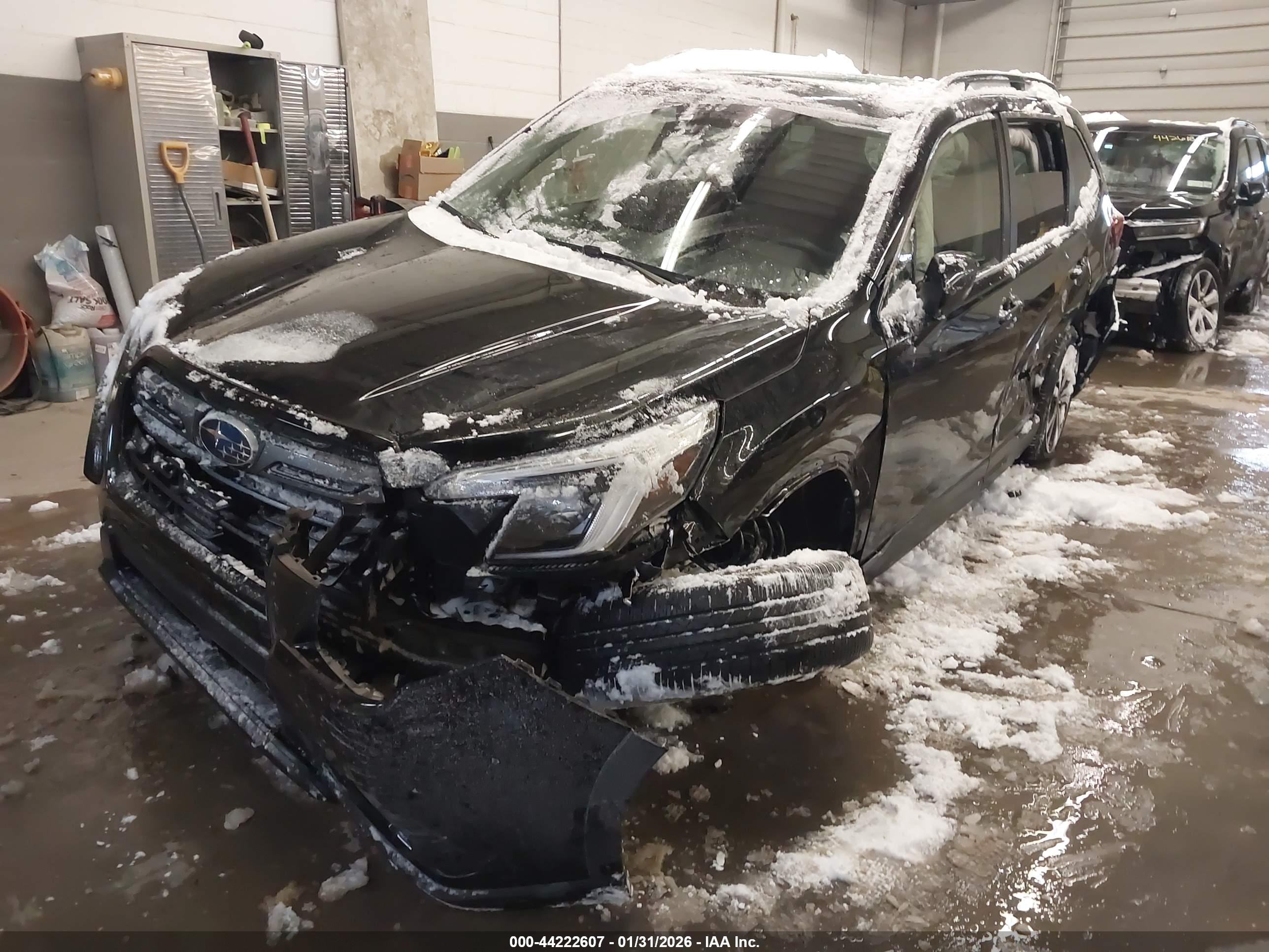 SUBARU FORESTER image 6