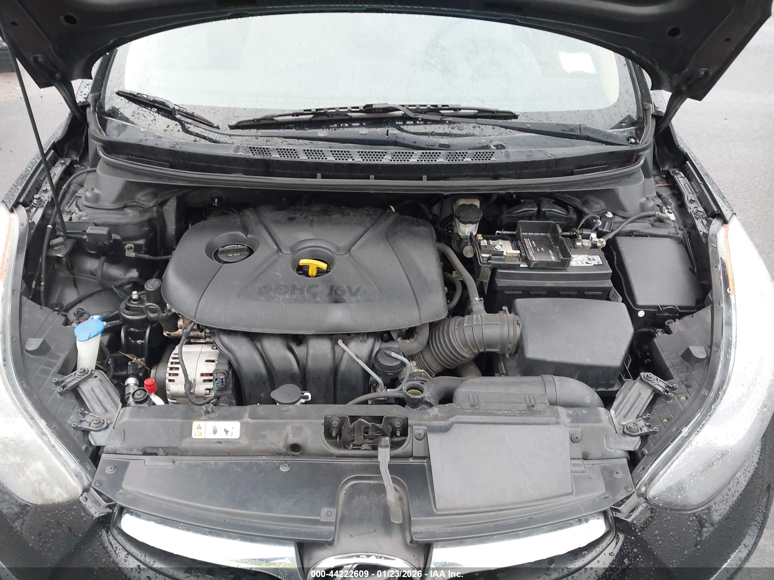 HYUNDAI ELANTRA image 10