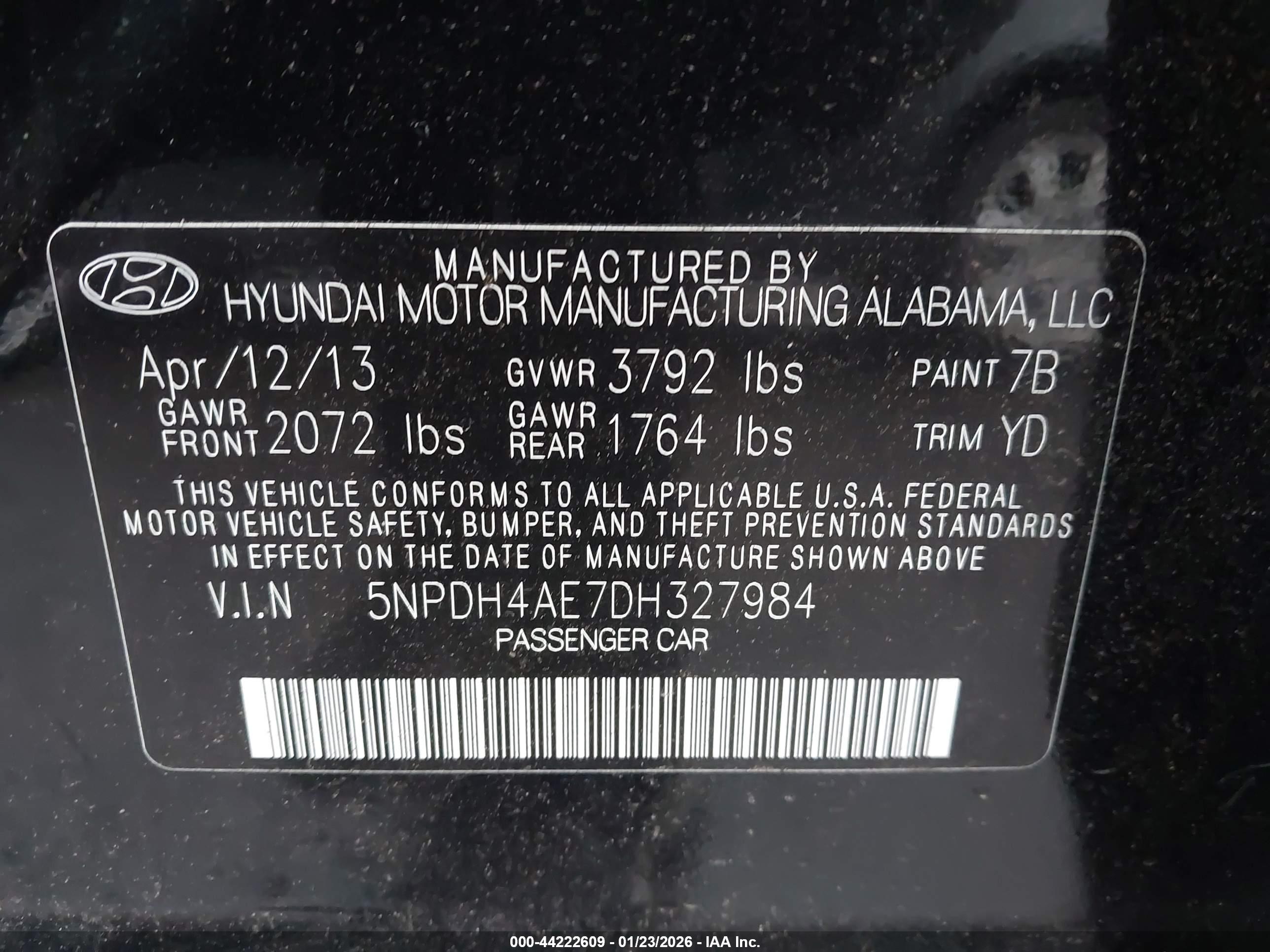HYUNDAI ELANTRA image 9