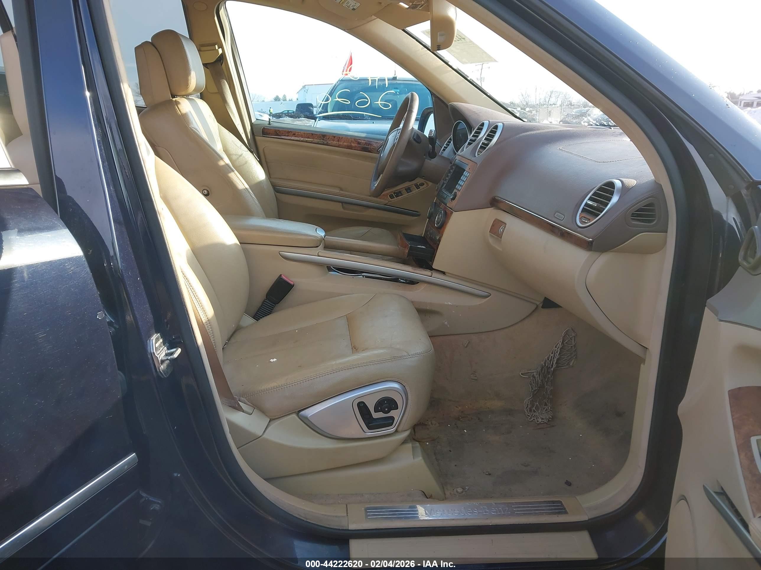 MERCEDES-BENZ GL image 5